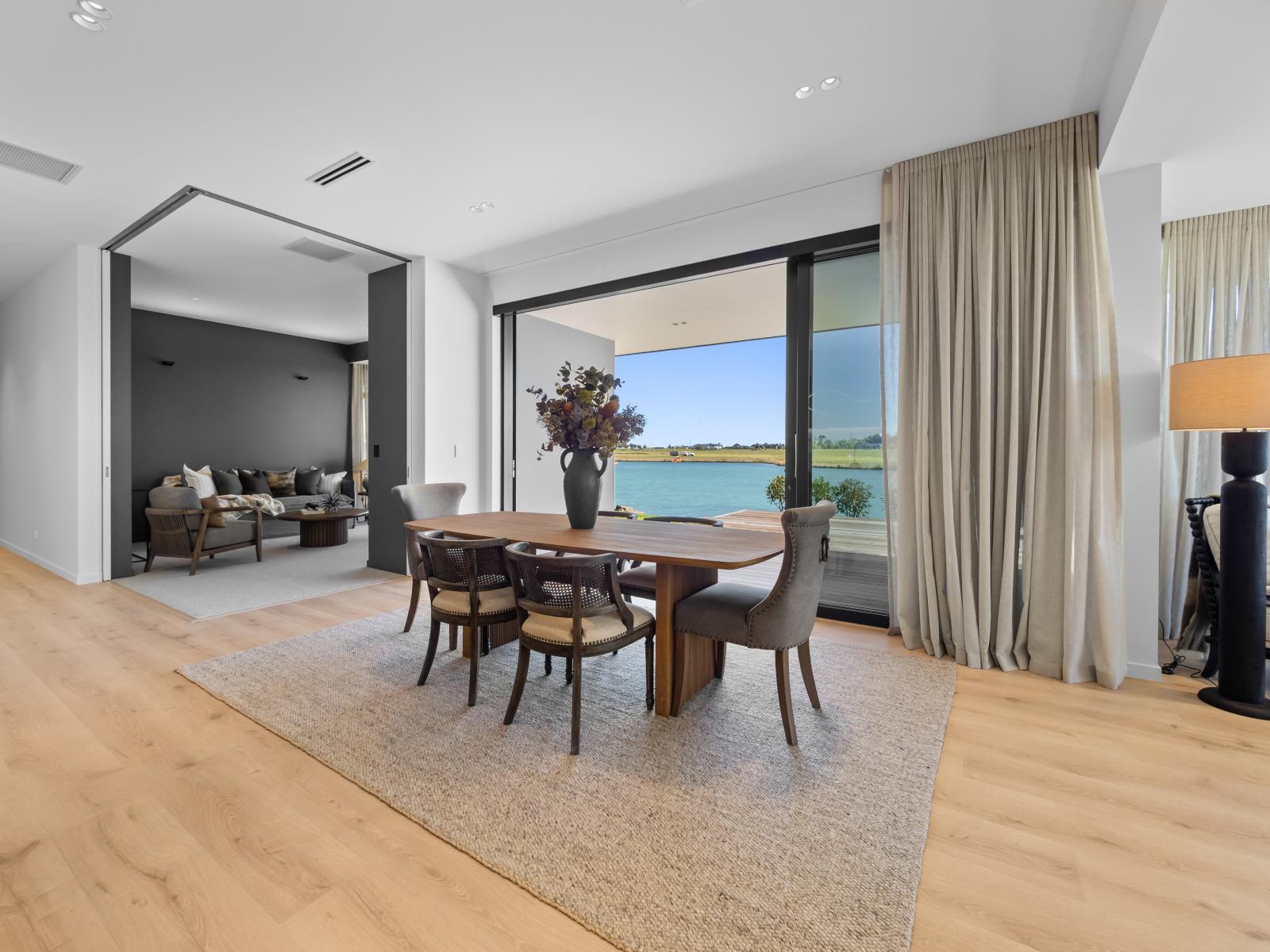 25 Bridgewater Quay, Lake Hood