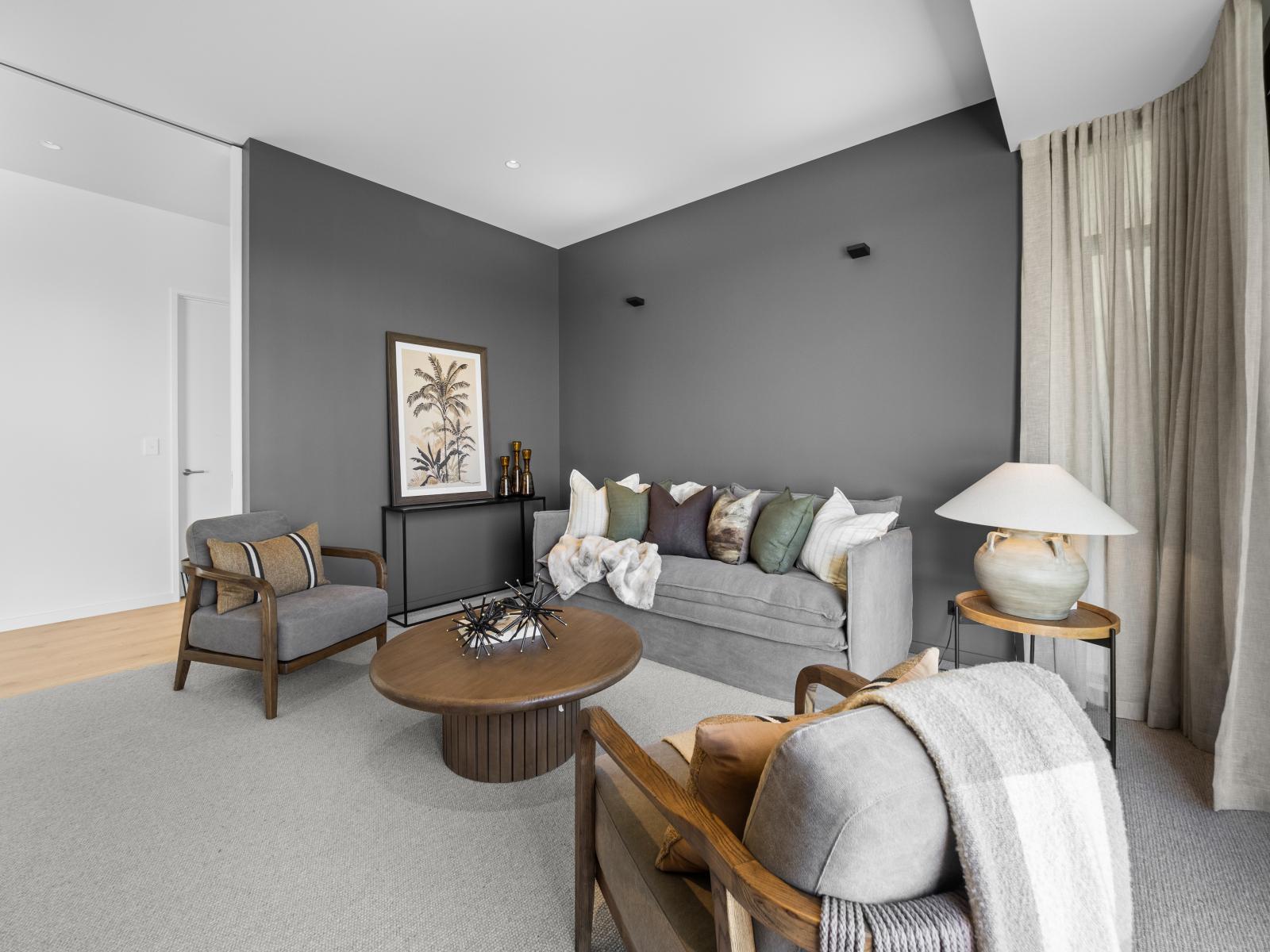 25 Bridgewater Quay, Lake Hood