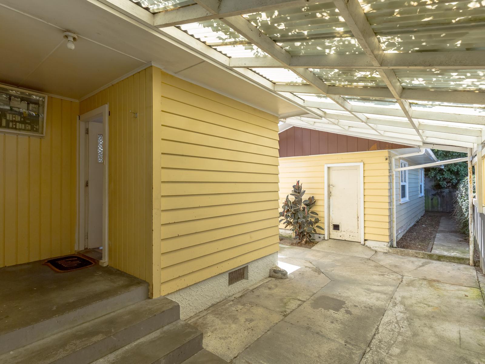 210 Belvedere Road, Carterton