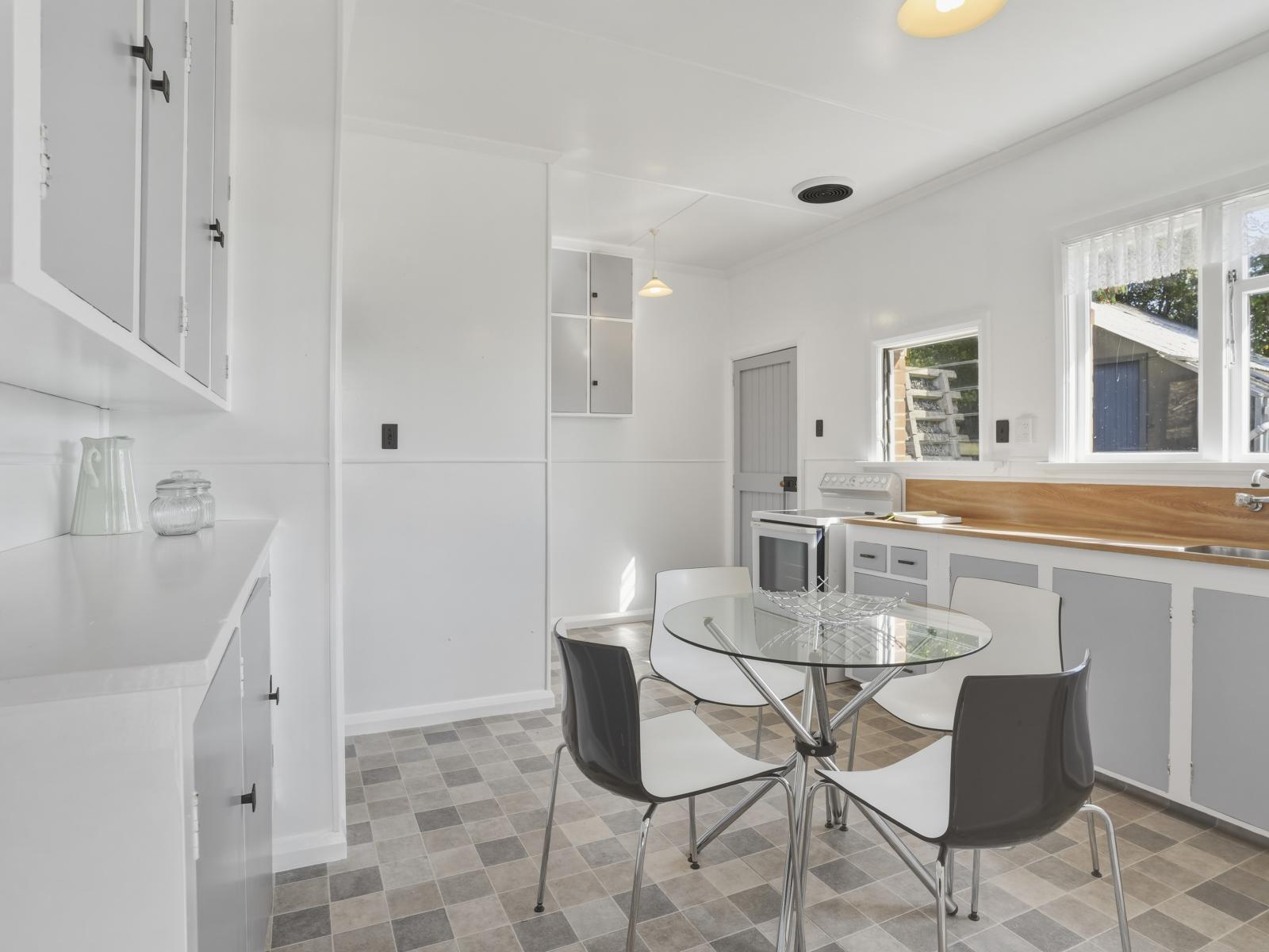 44 Peter Street, Caversham