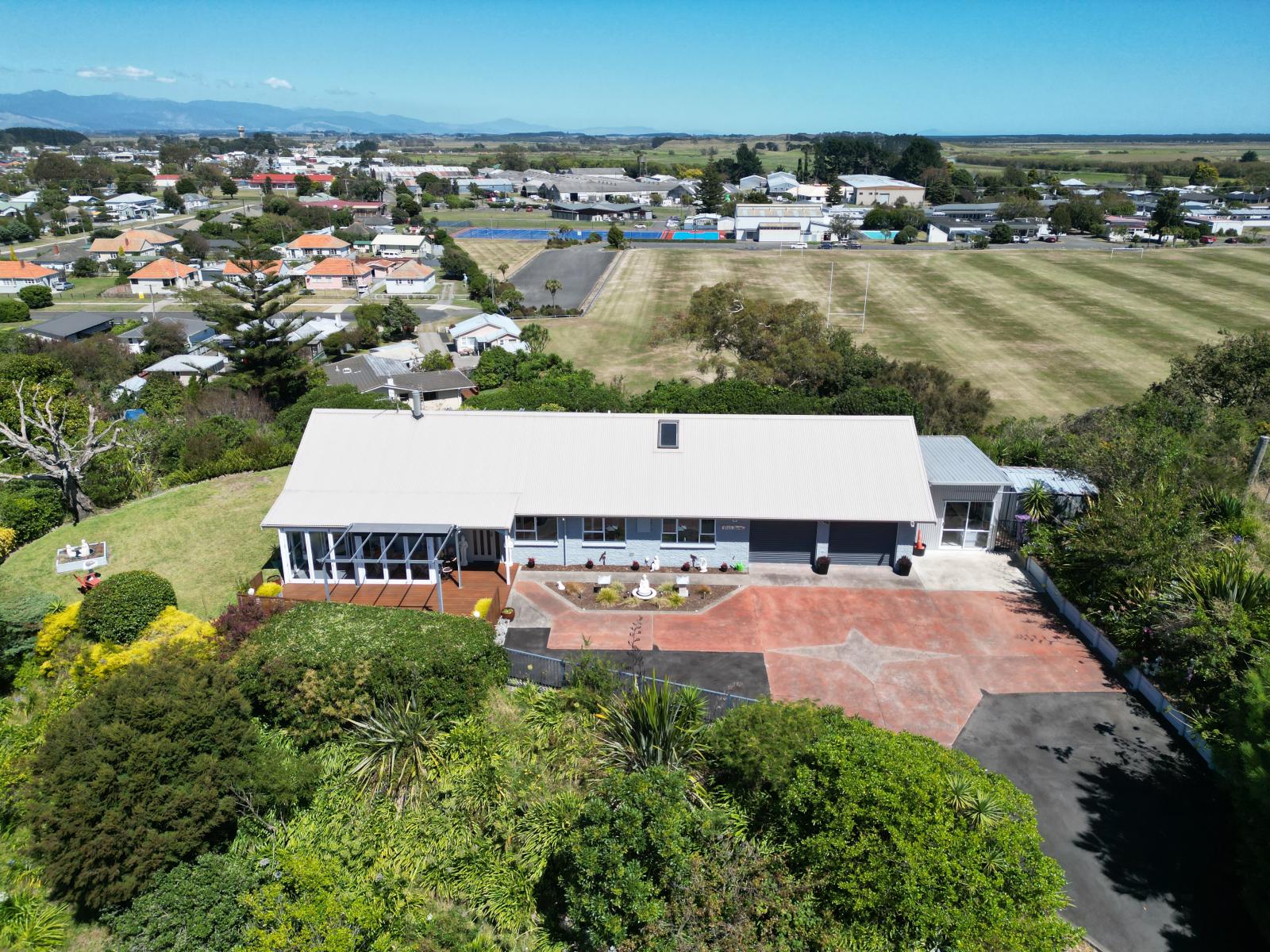 33 Victoria Street, Foxton