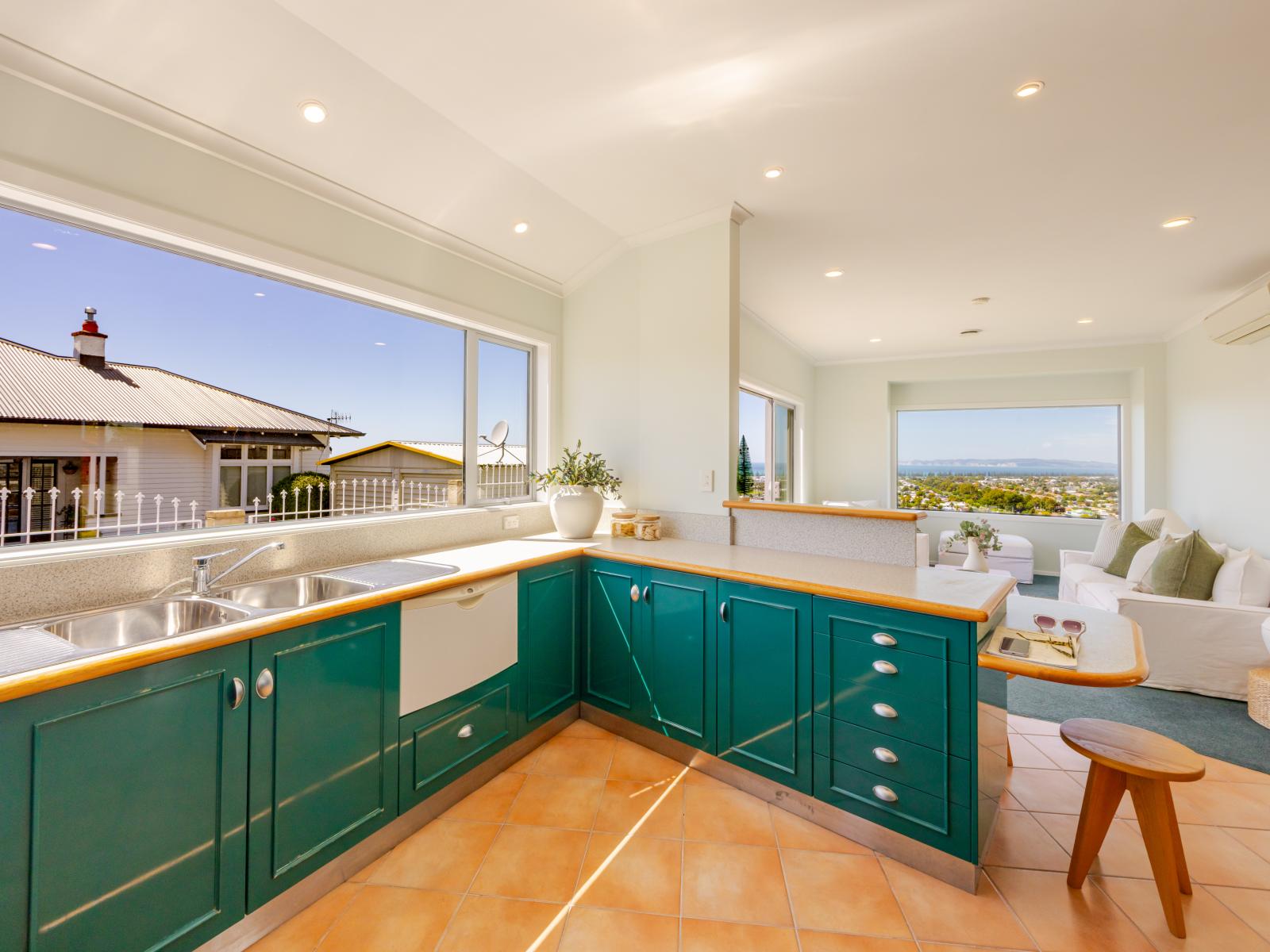 15 Kavanagh Road, Hospital Hill