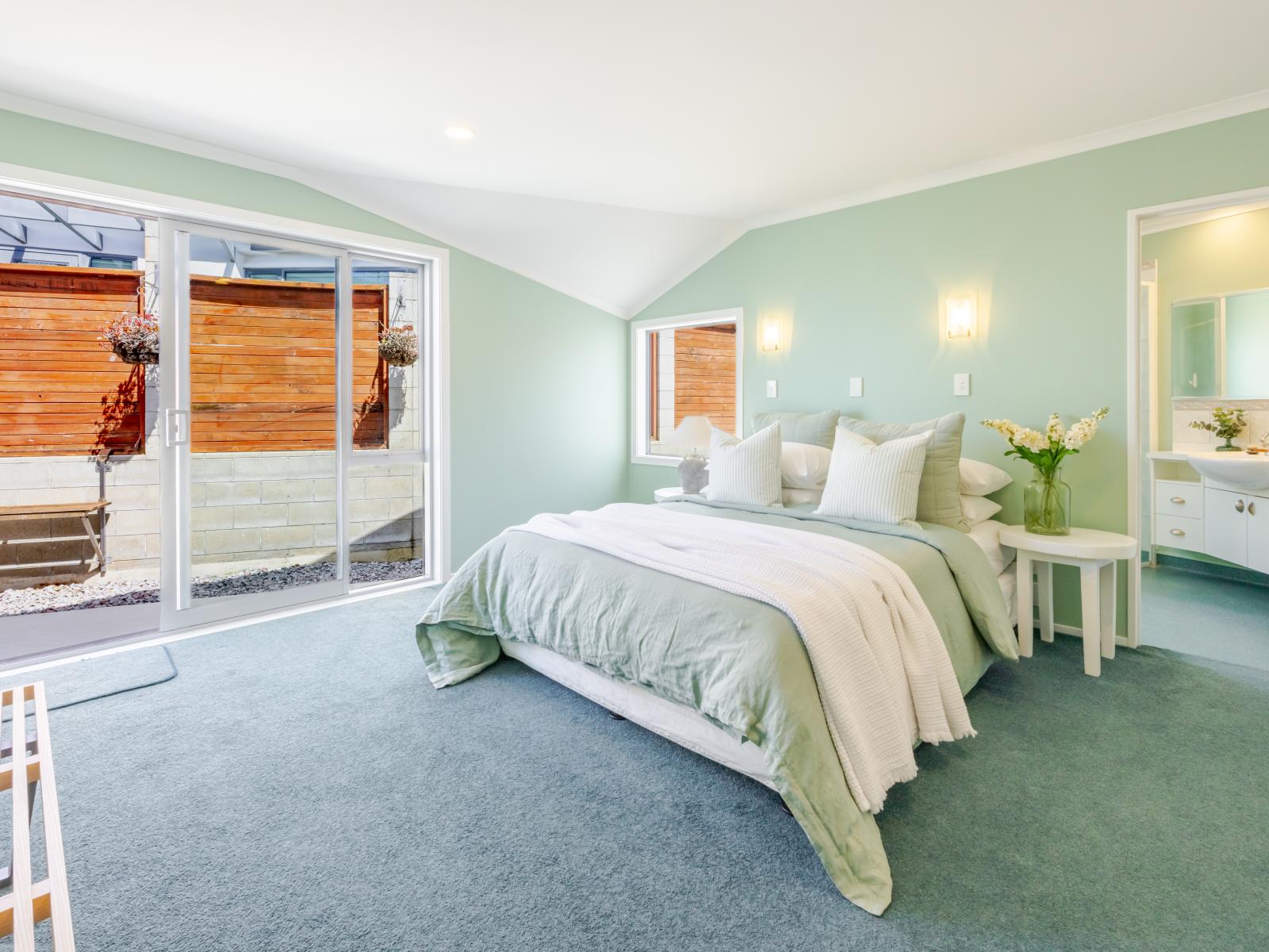 15 Kavanagh Road, Hospital Hill