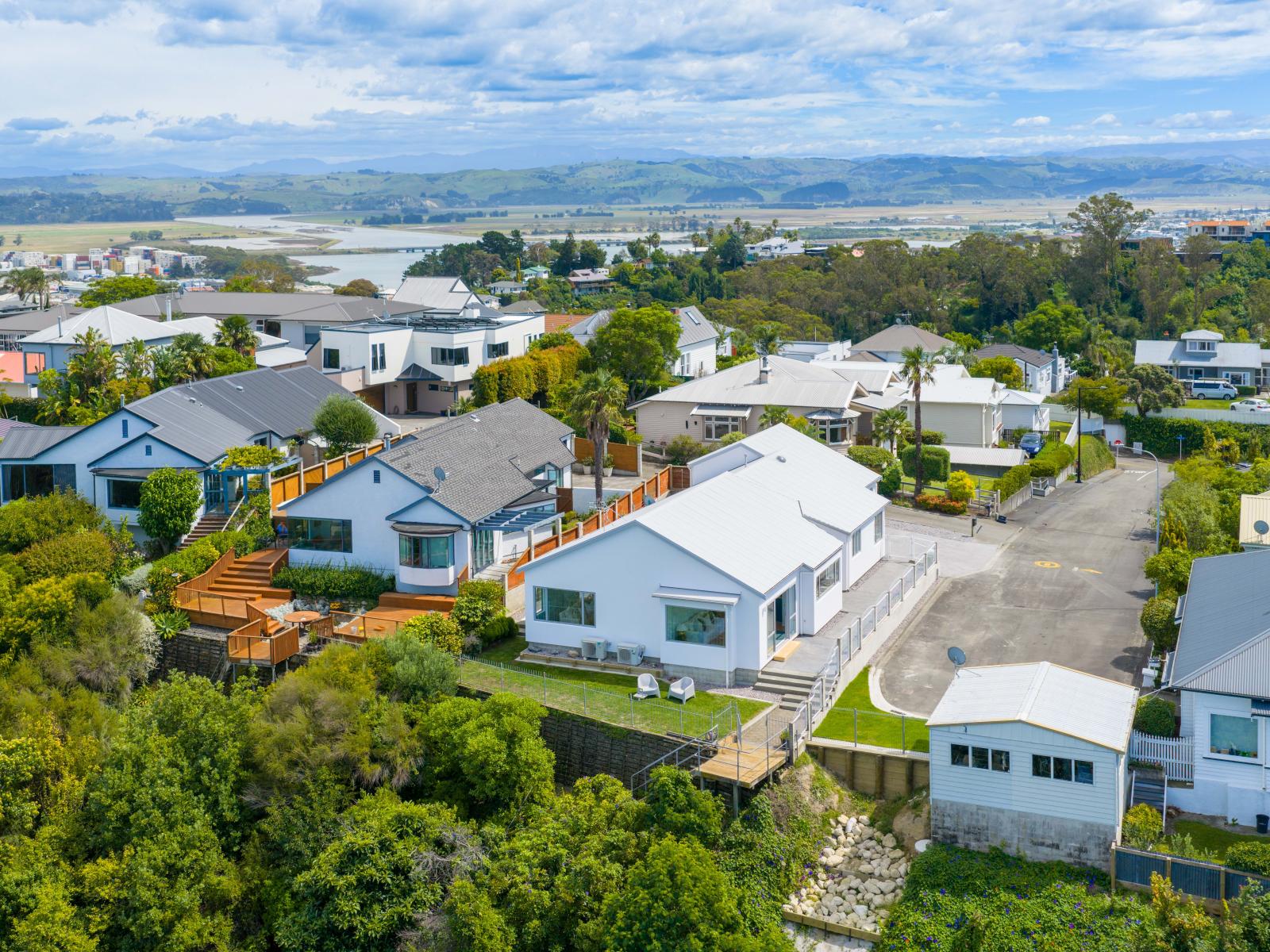 15 Kavanagh Road, Hospital Hill