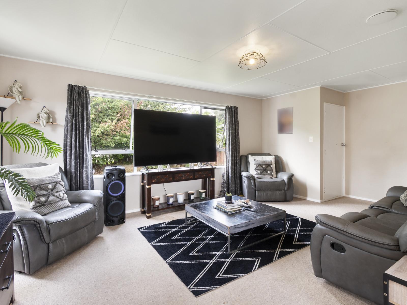 8 Custom Street, Ashhurst