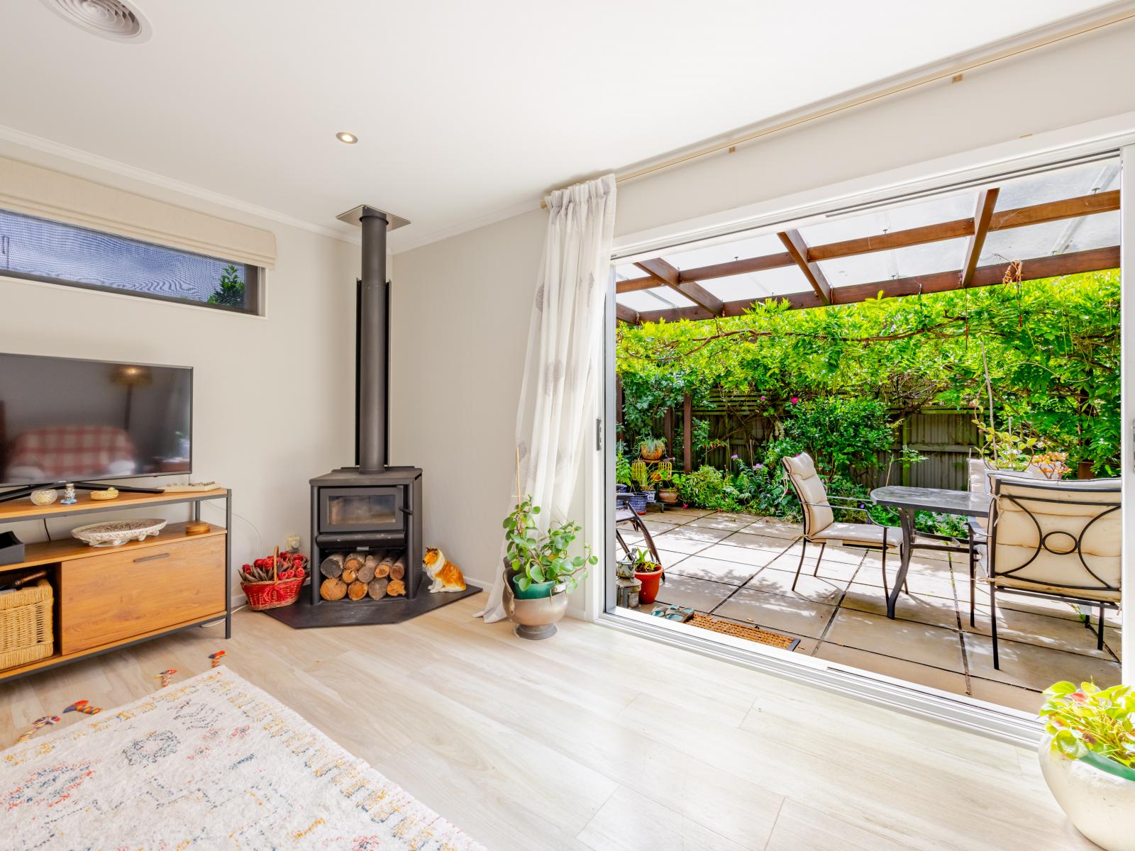 2 Nicholas Street, Taradale