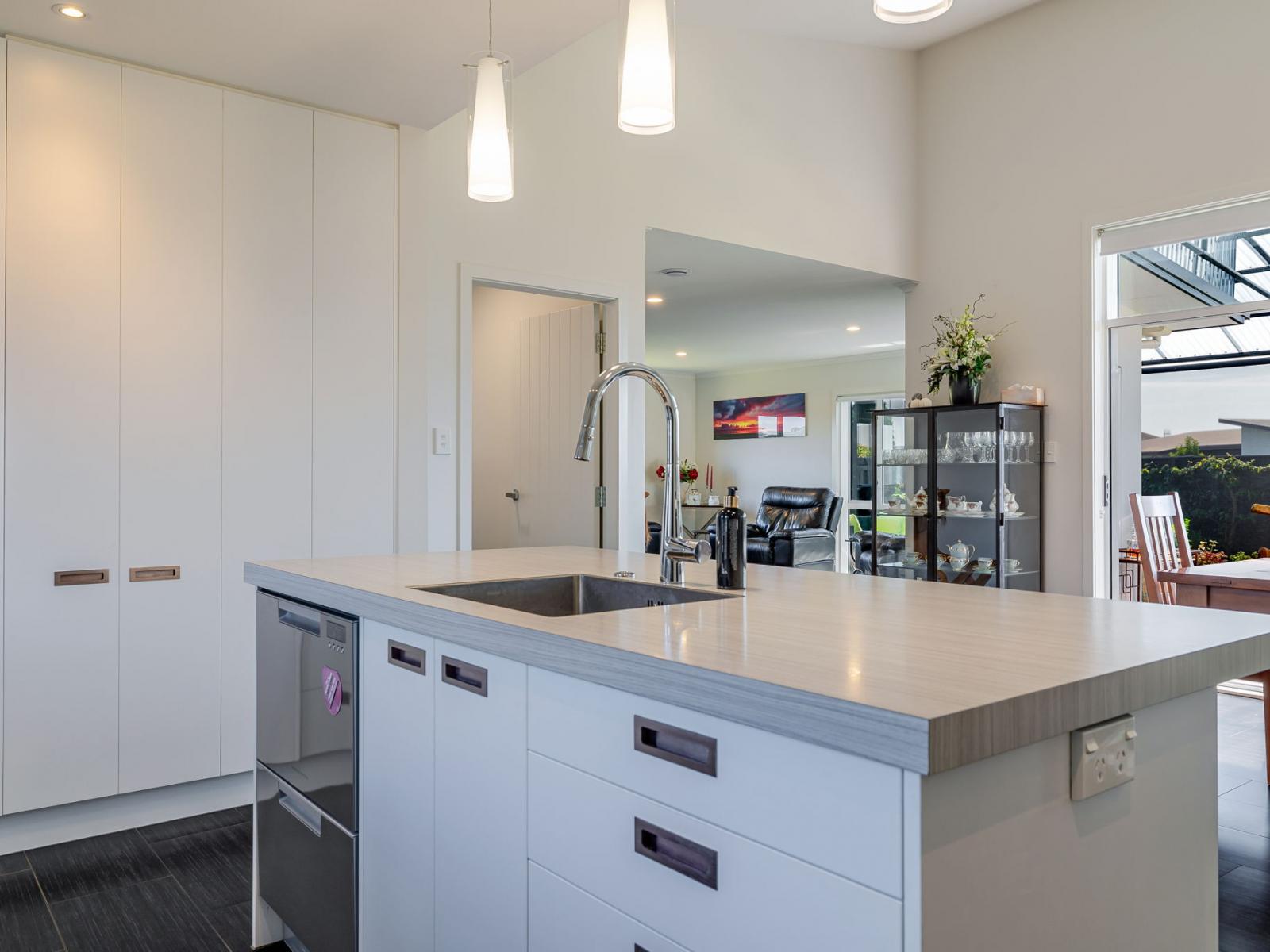 2 Morocco Terrace, Kelvin Grove