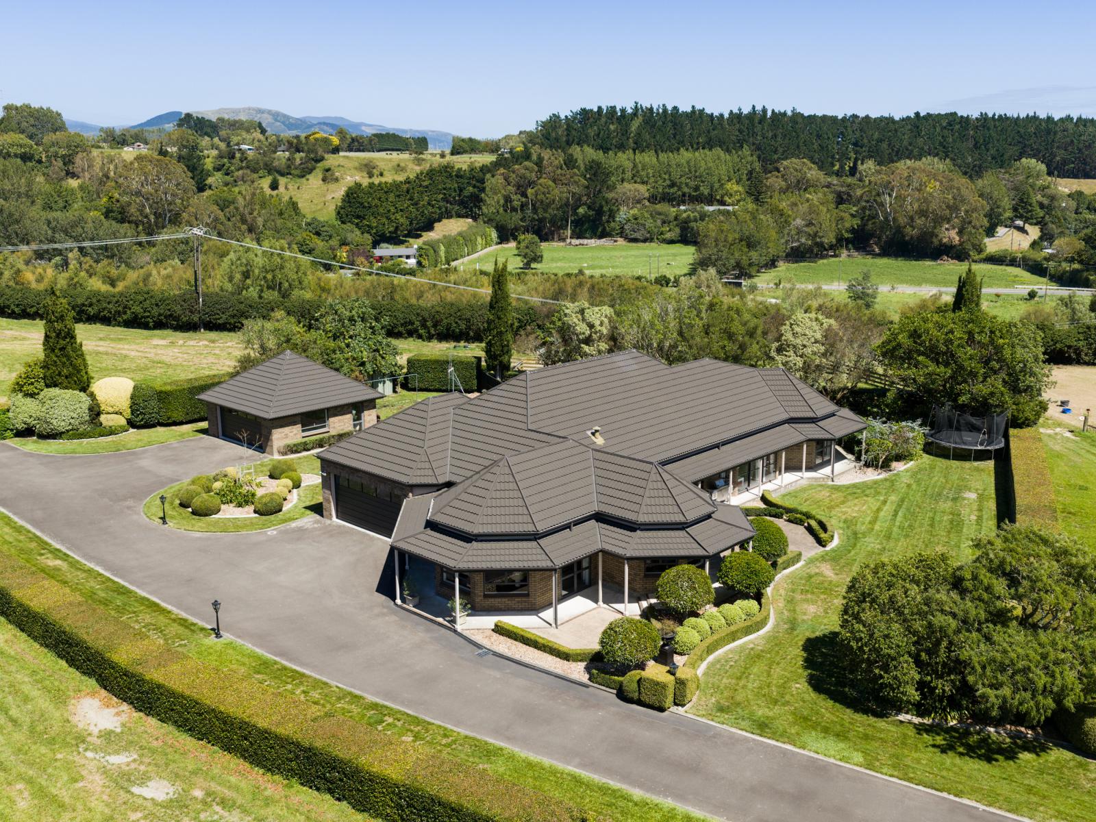 138 Valley Views, Fitzherbert