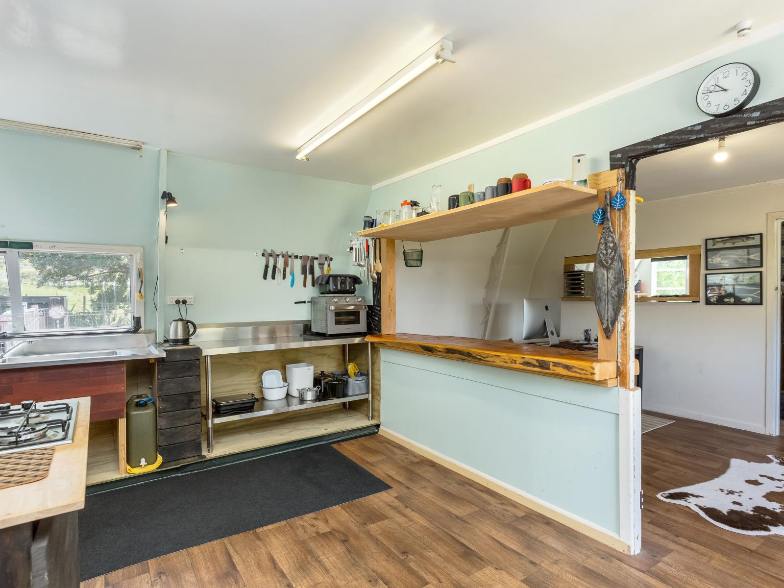 451 Tora Farm Settlement Road, Tora