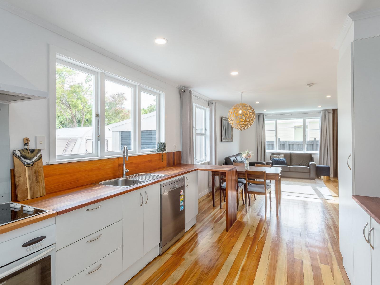 Unit 1, 22 Brandon Street, Featherston