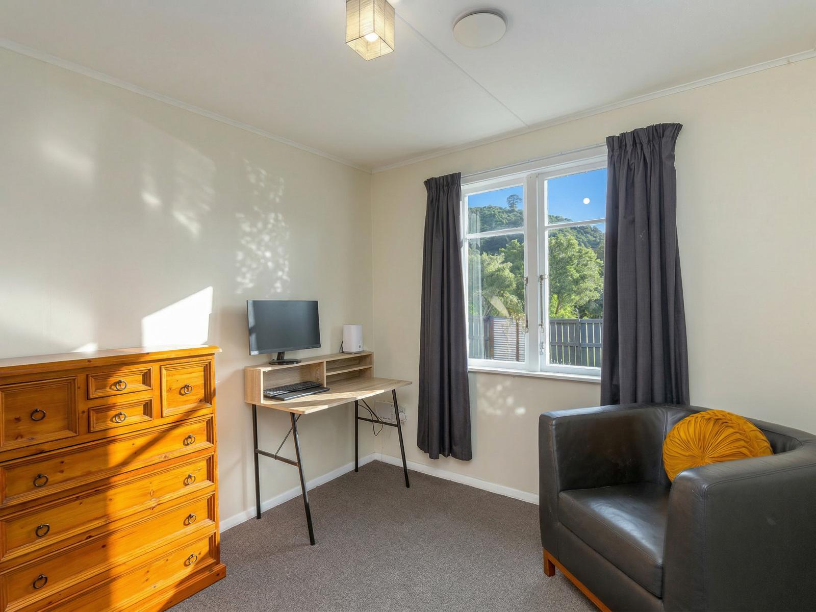 Unit 1, 22 Brandon Street, Featherston