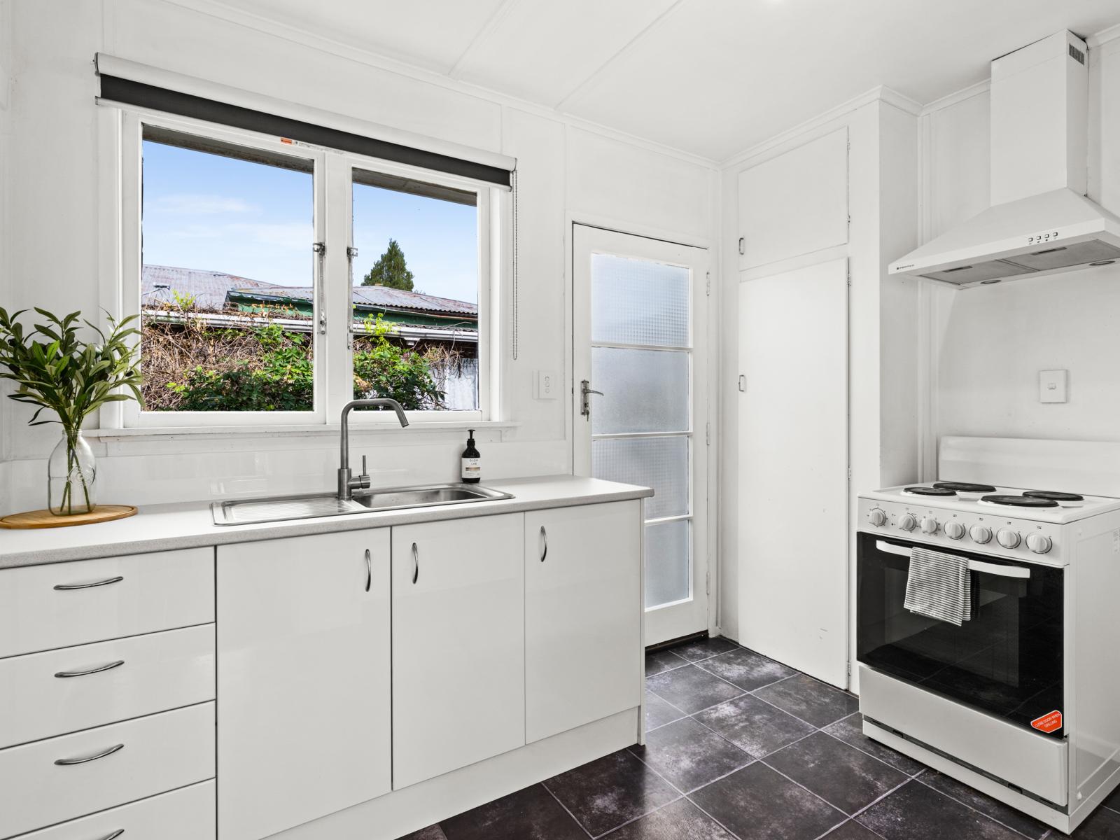 Unit 2, 201 Kenilworth Road, Mayfair