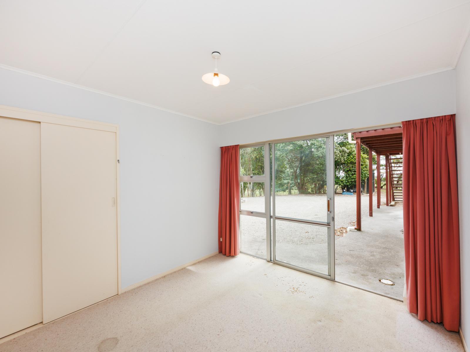 815 Reid Line East, Bunnythorpe