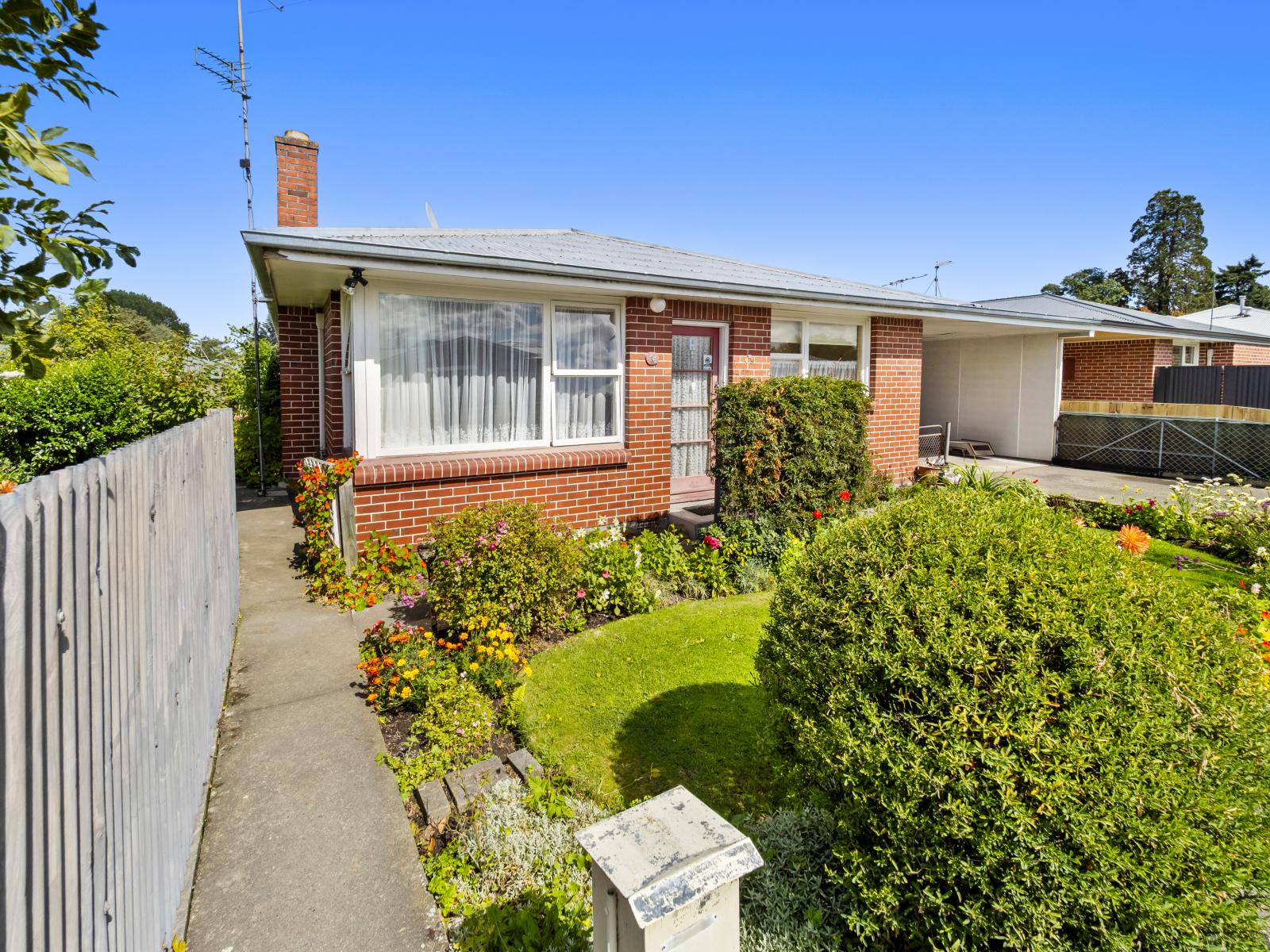 16 Burnett Street, Ashburton