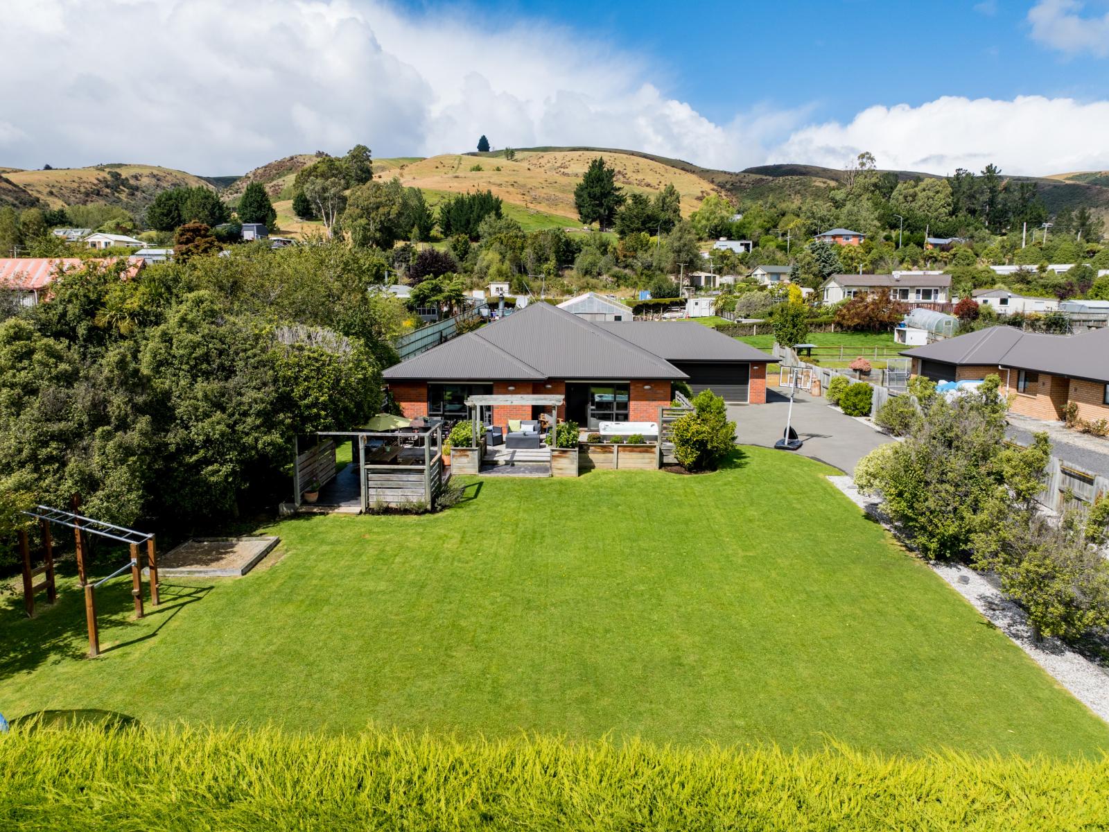 48 Douglas Street, Allanton, Mosgiel