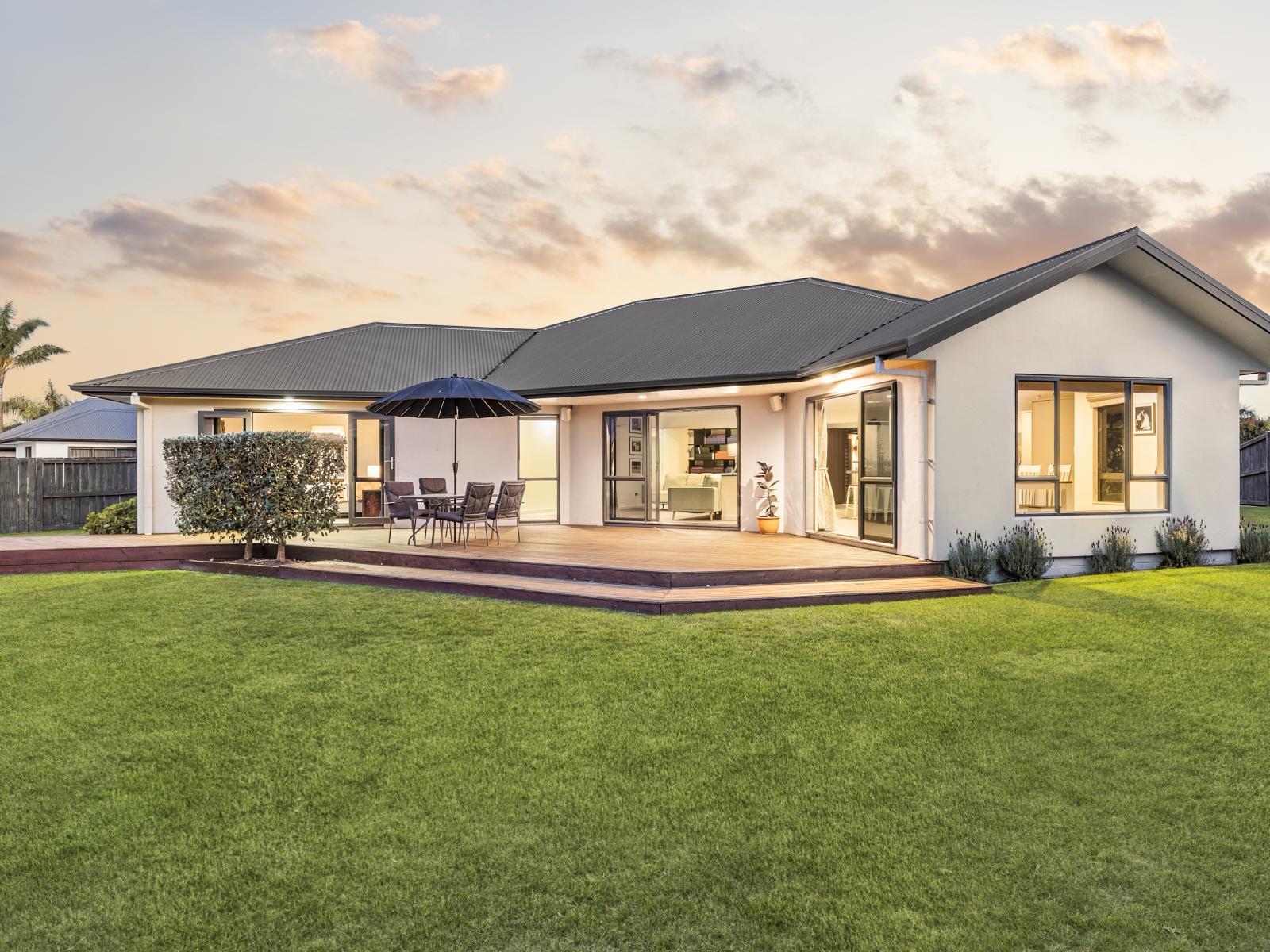 65 Oaklands Drive, Cambridge