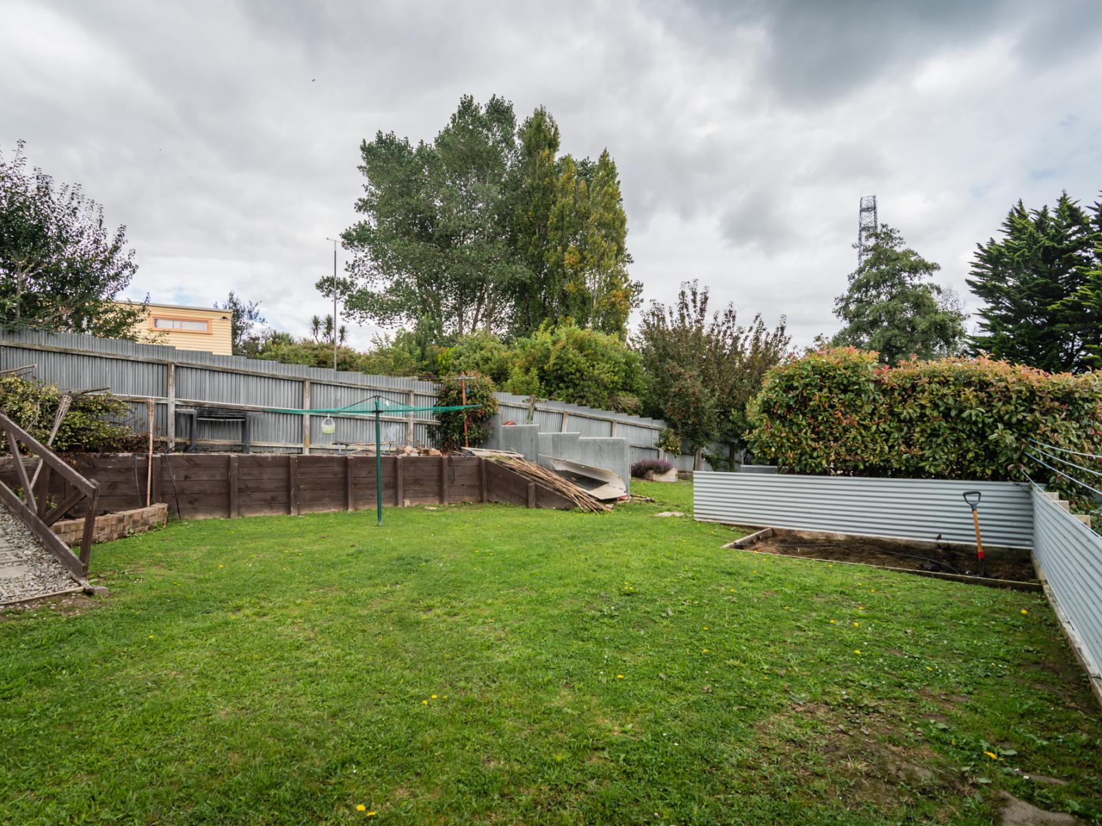 70 Old North Road, Marchwiel