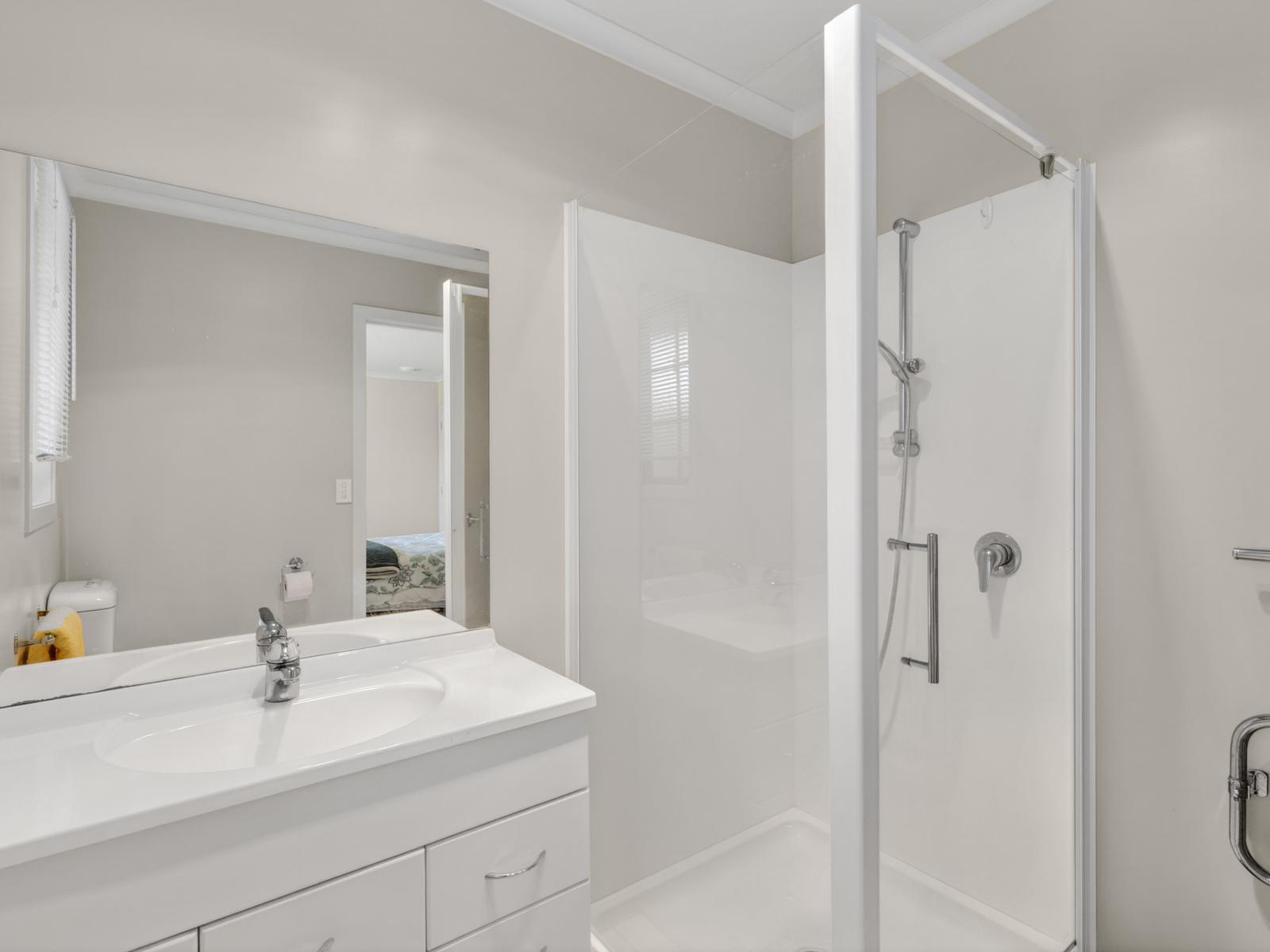 2 Cooper Crescent, Cambridge