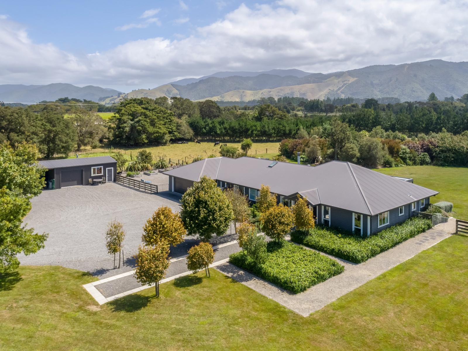 306A Woodside Road, Woodside