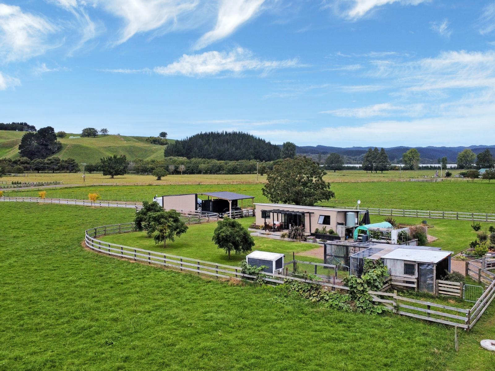 110 Lambert Road, Putauaki