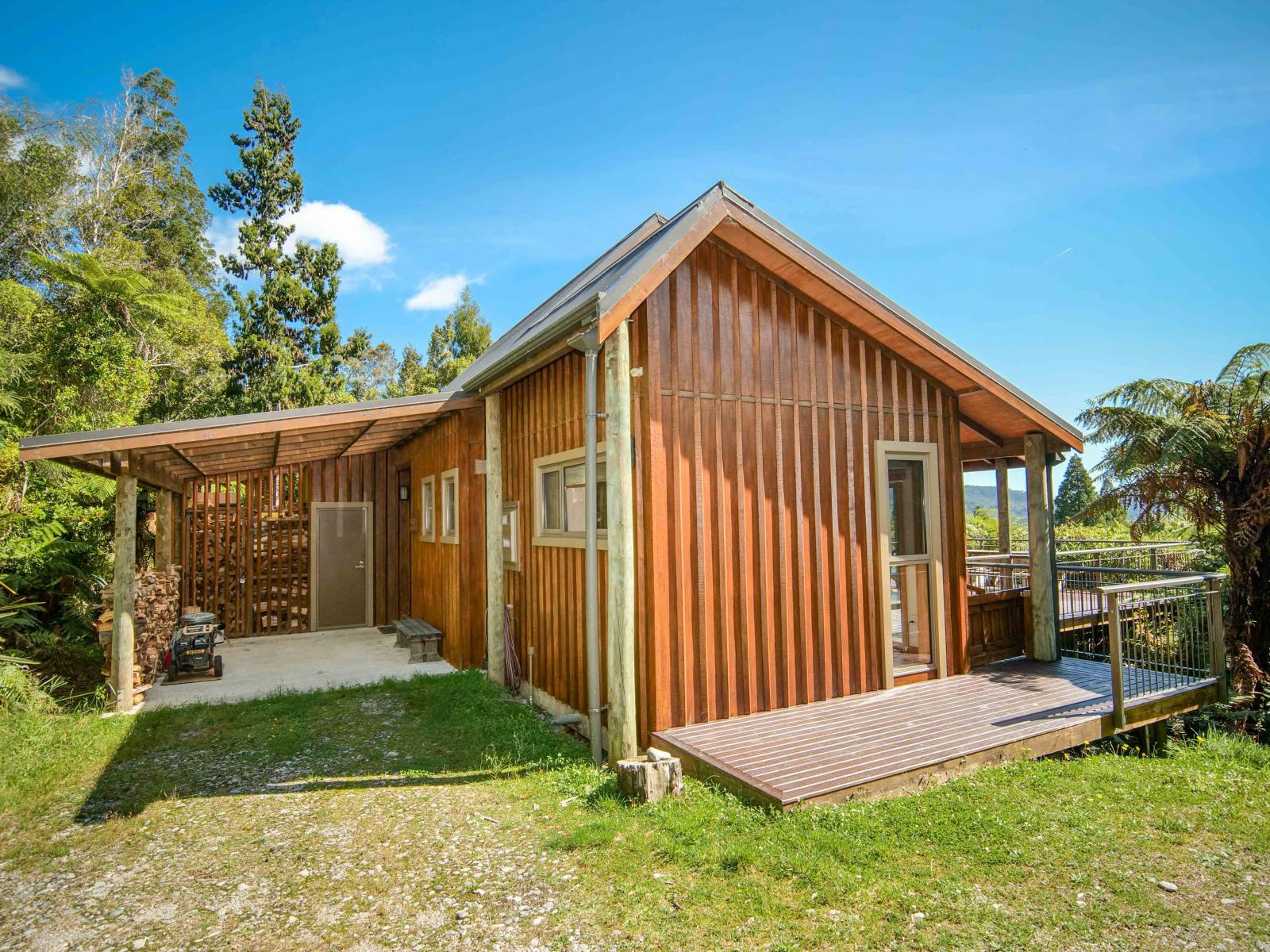 32 Mokihinui Preserve, Seddonville