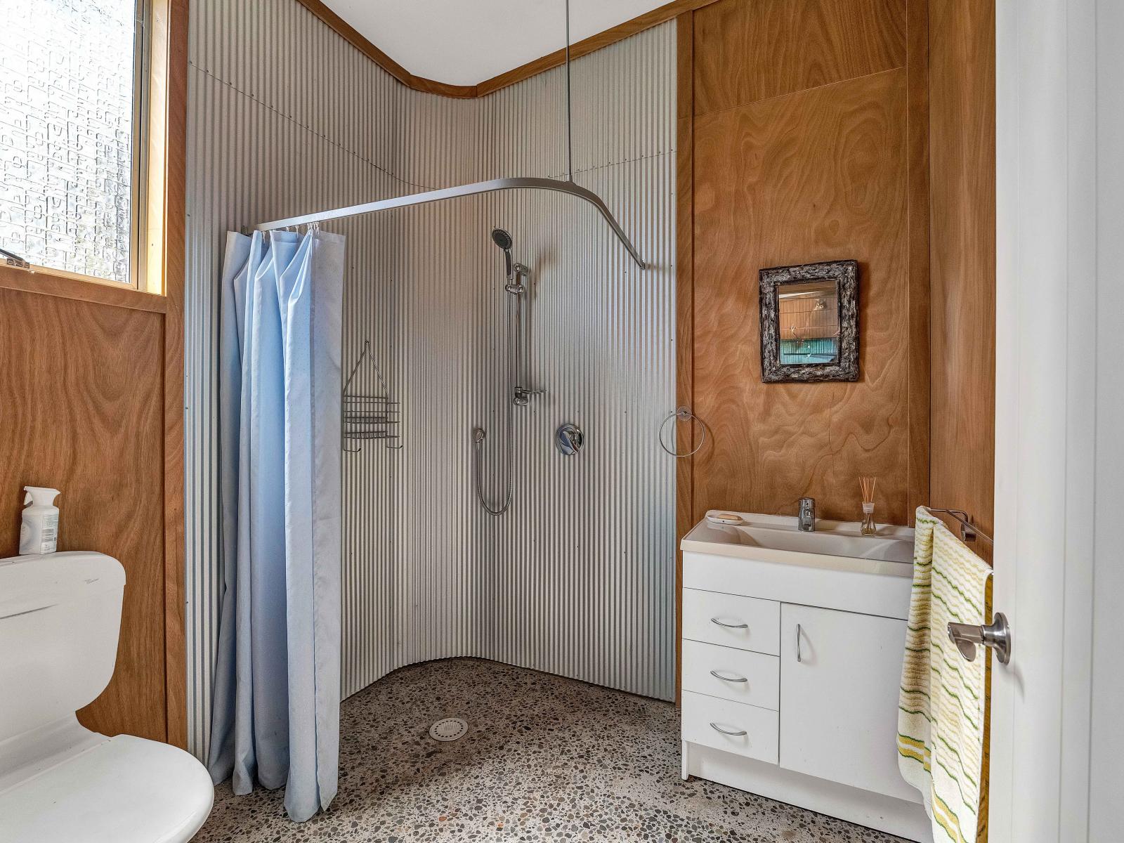 77c Dorset Road, Hillsborough