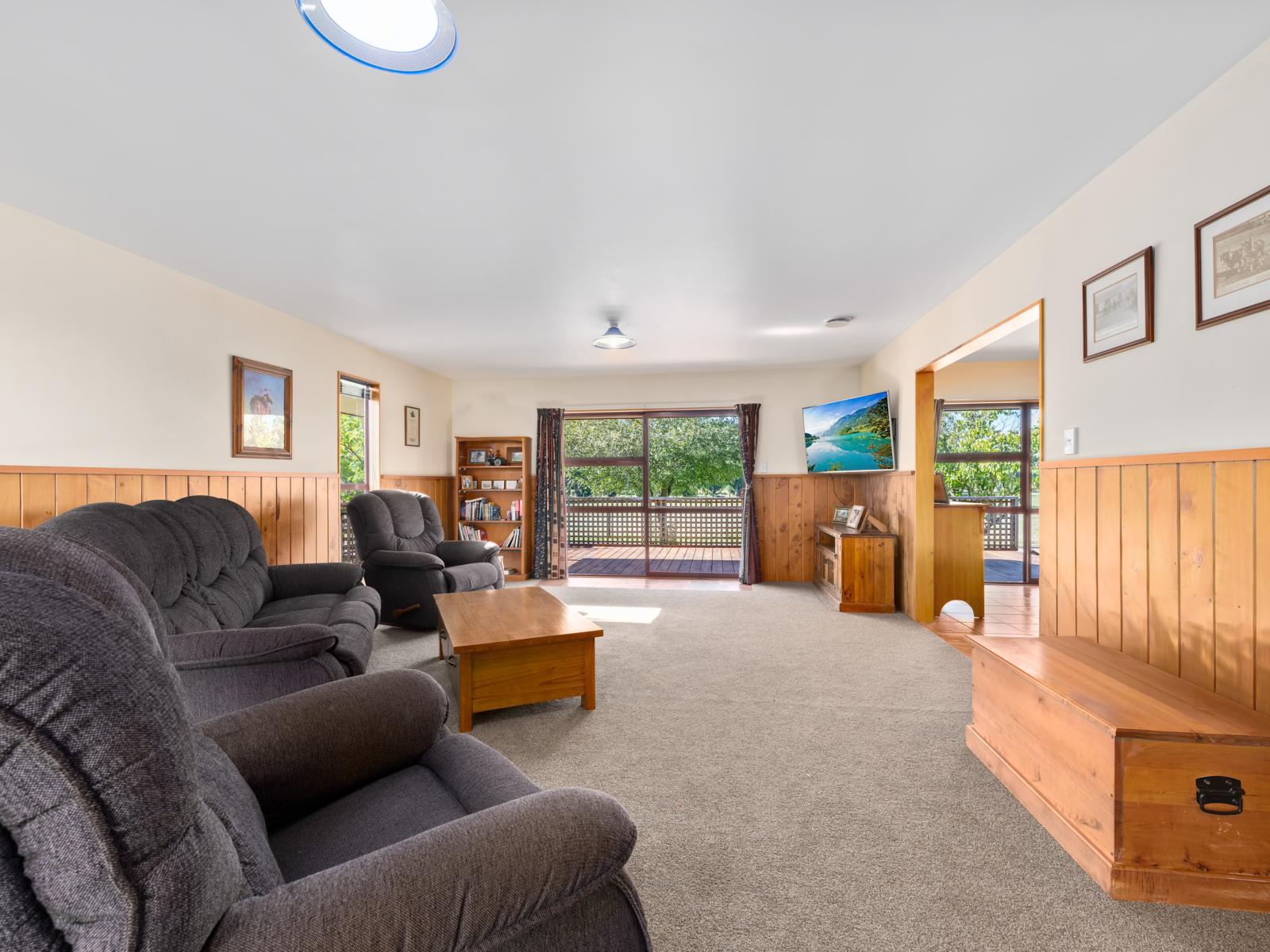 44 Senior Road, Wairau Valley