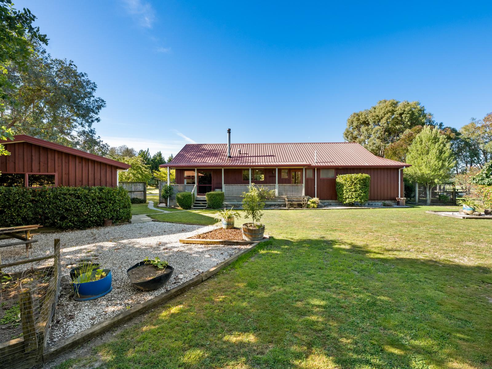44 Senior Road, Wairau Valley
