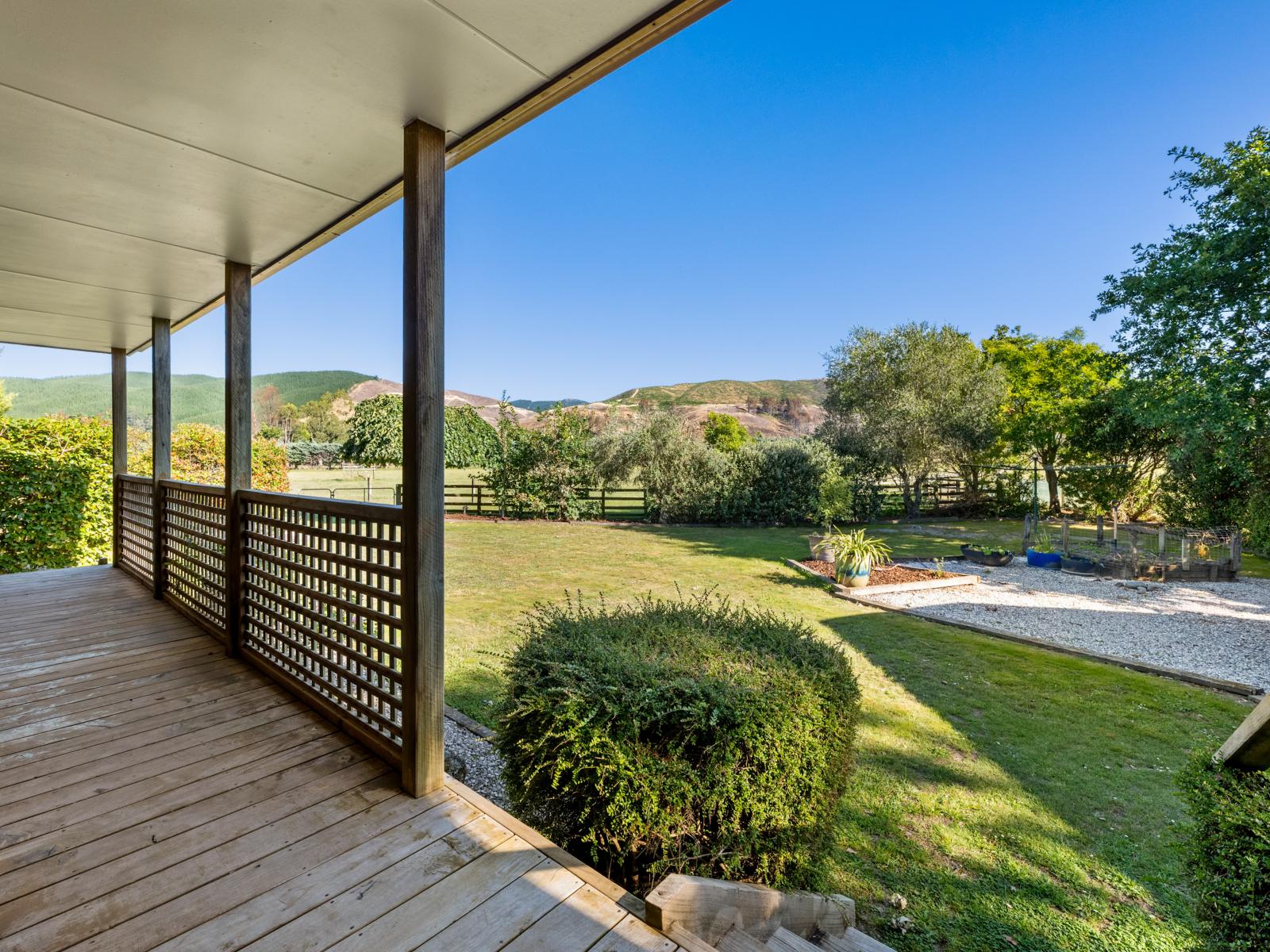 44 Senior Road, Wairau Valley