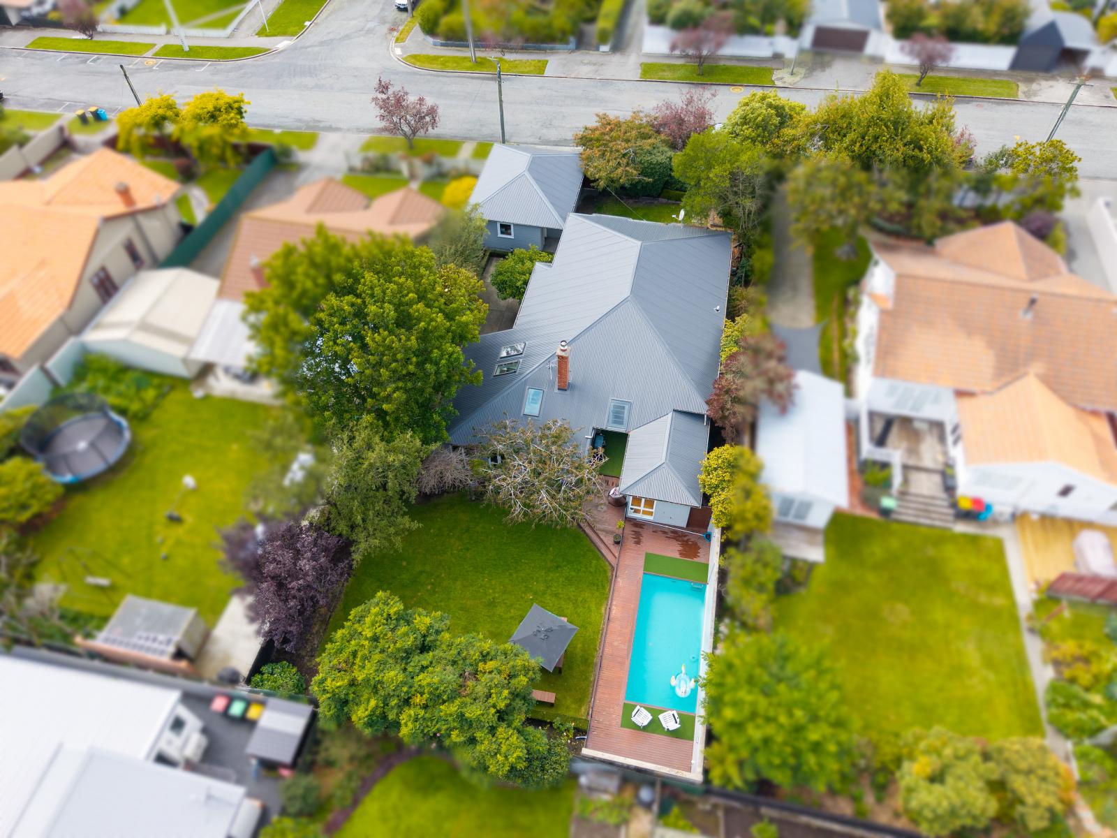 8 Saint Johns Avenue, Highfield