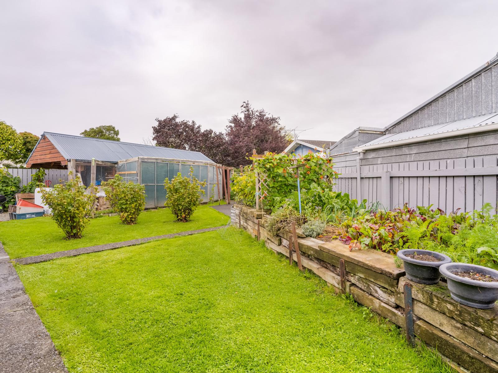 17 Niddry Crescent, Winton