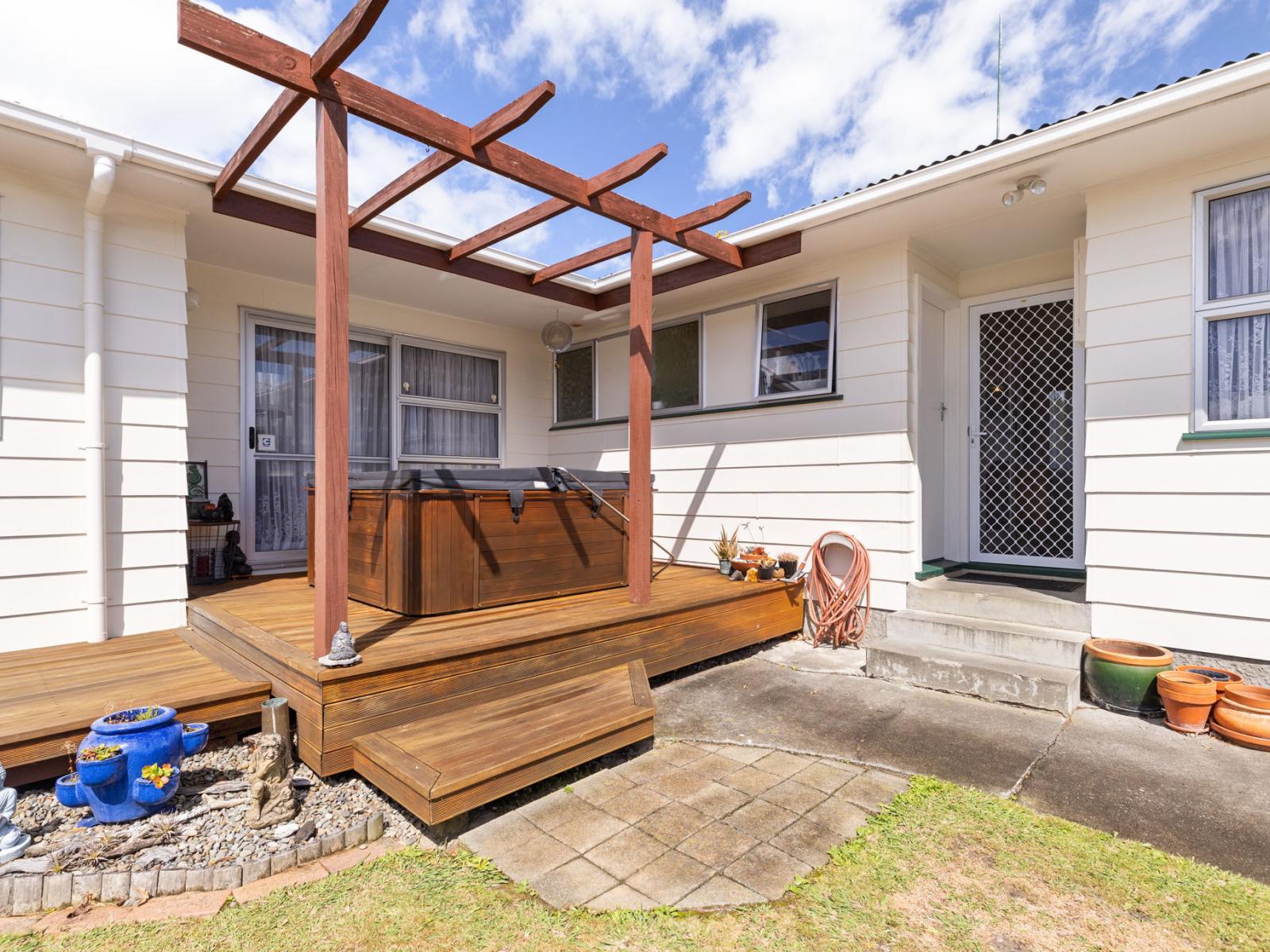 6 Turakina Street, Westbrook