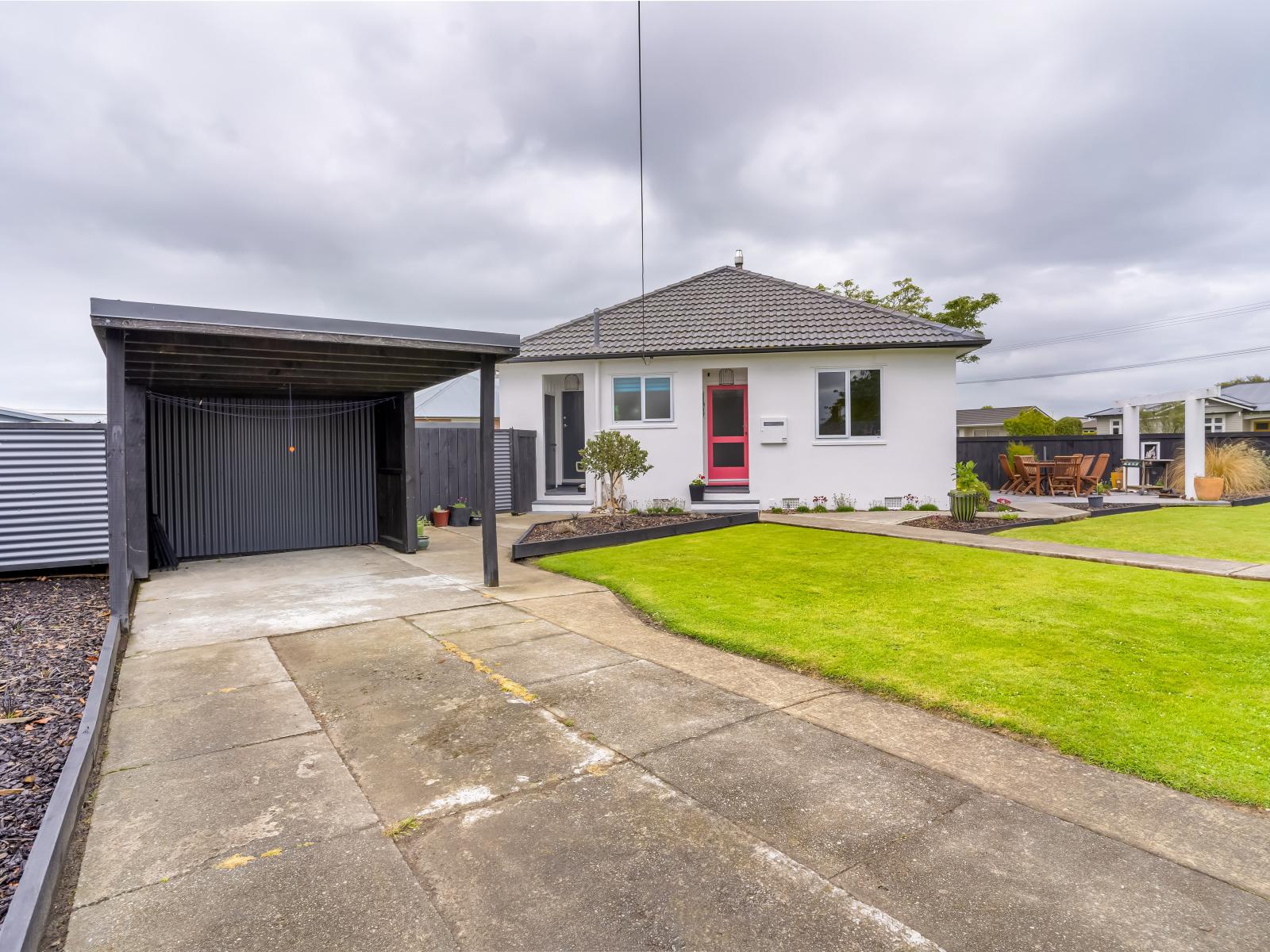 25 Queen Street, Winton