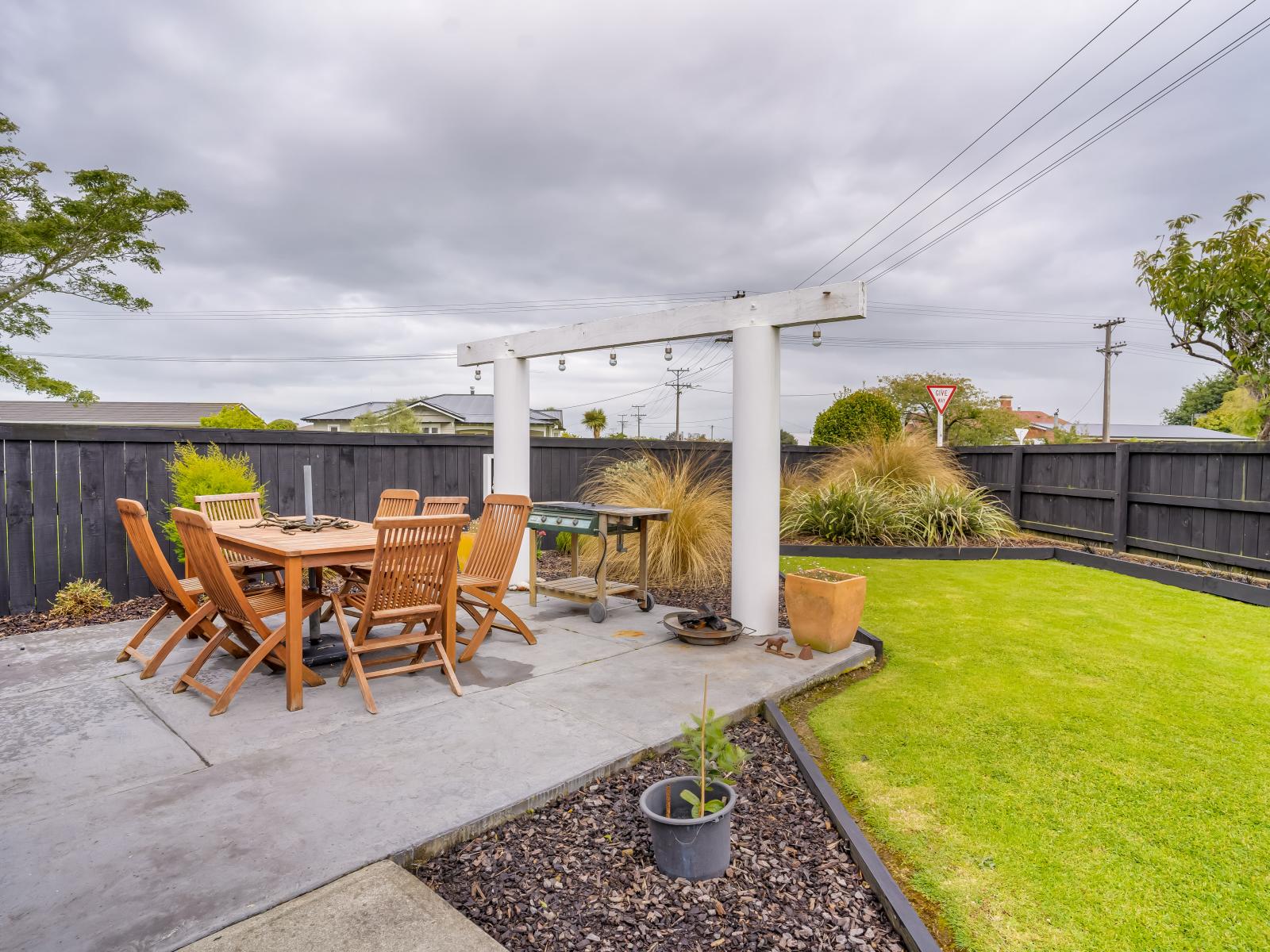 25 Queen Street, Winton