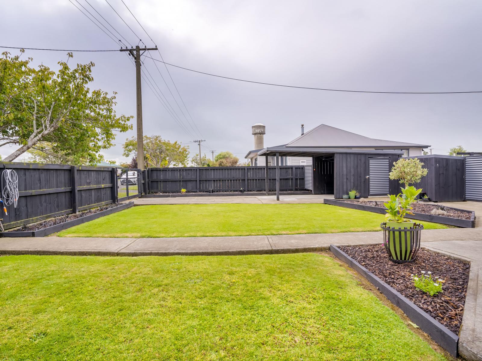 25 Queen Street, Winton