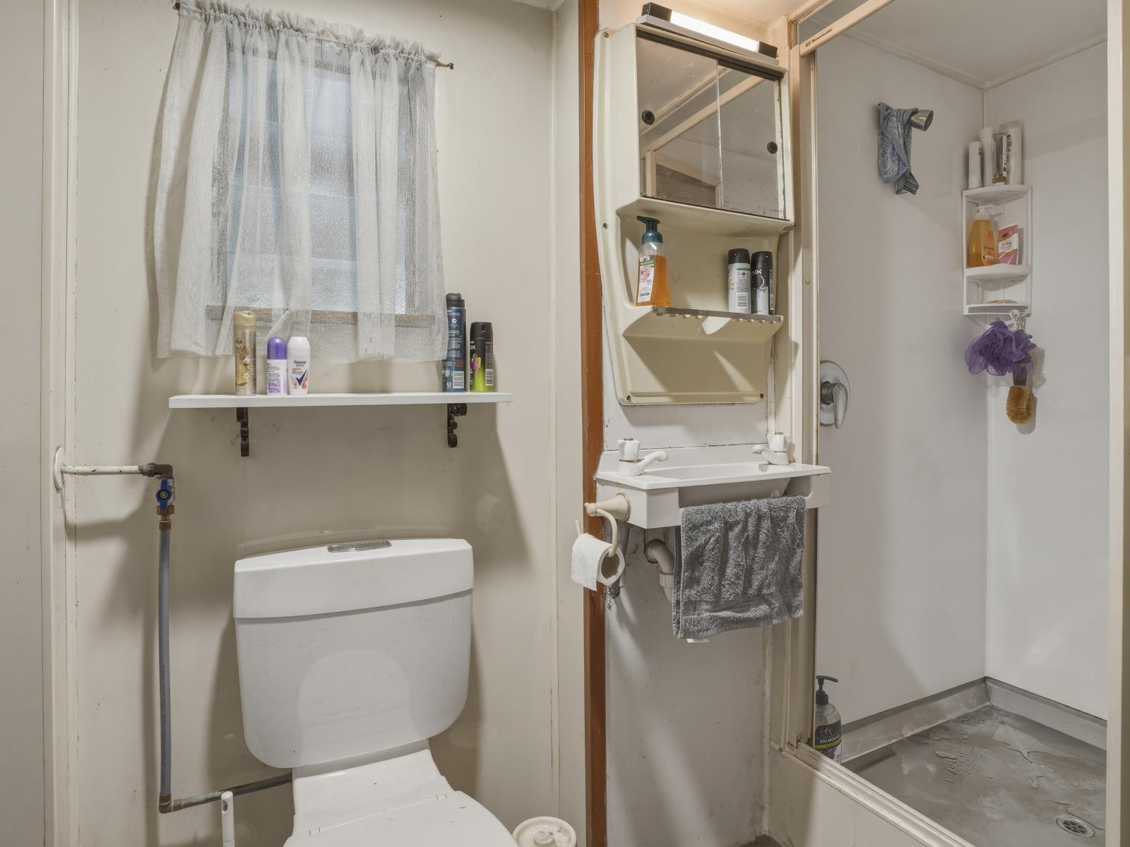 504 South Road, Calton Hill