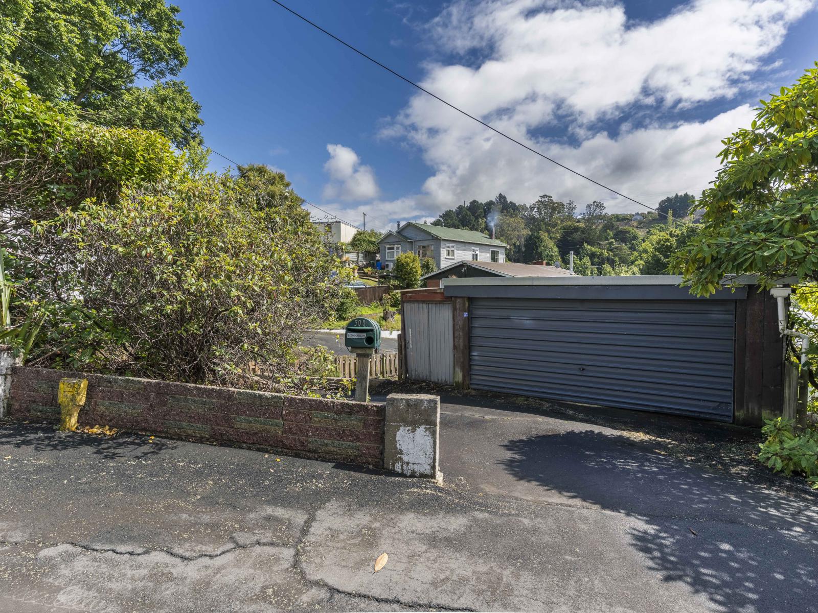 504 South Road, Calton Hill