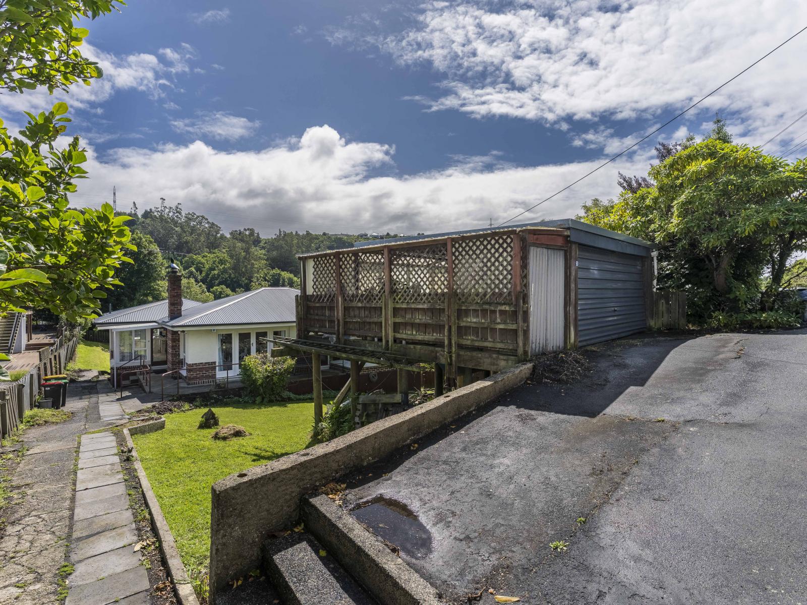 504 South Road, Calton Hill