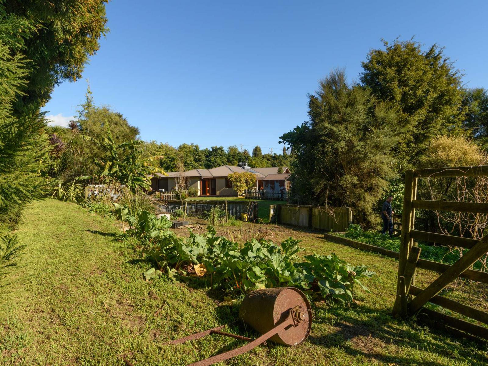 505 Old Highway, Whakamarama