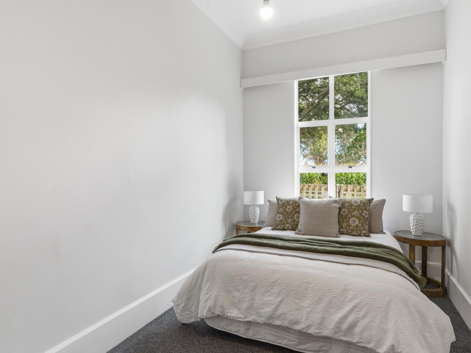 225 Kuku Beach Road, Manakau