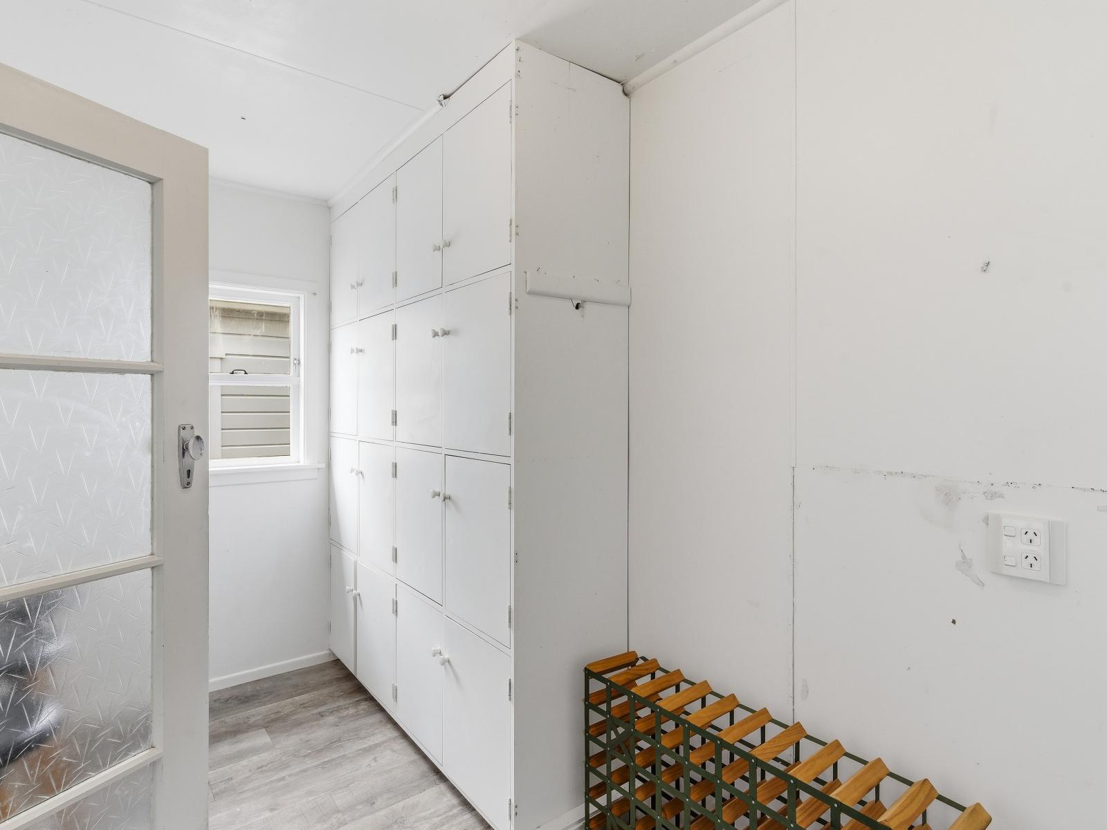 225 Kuku Beach Road, Manakau