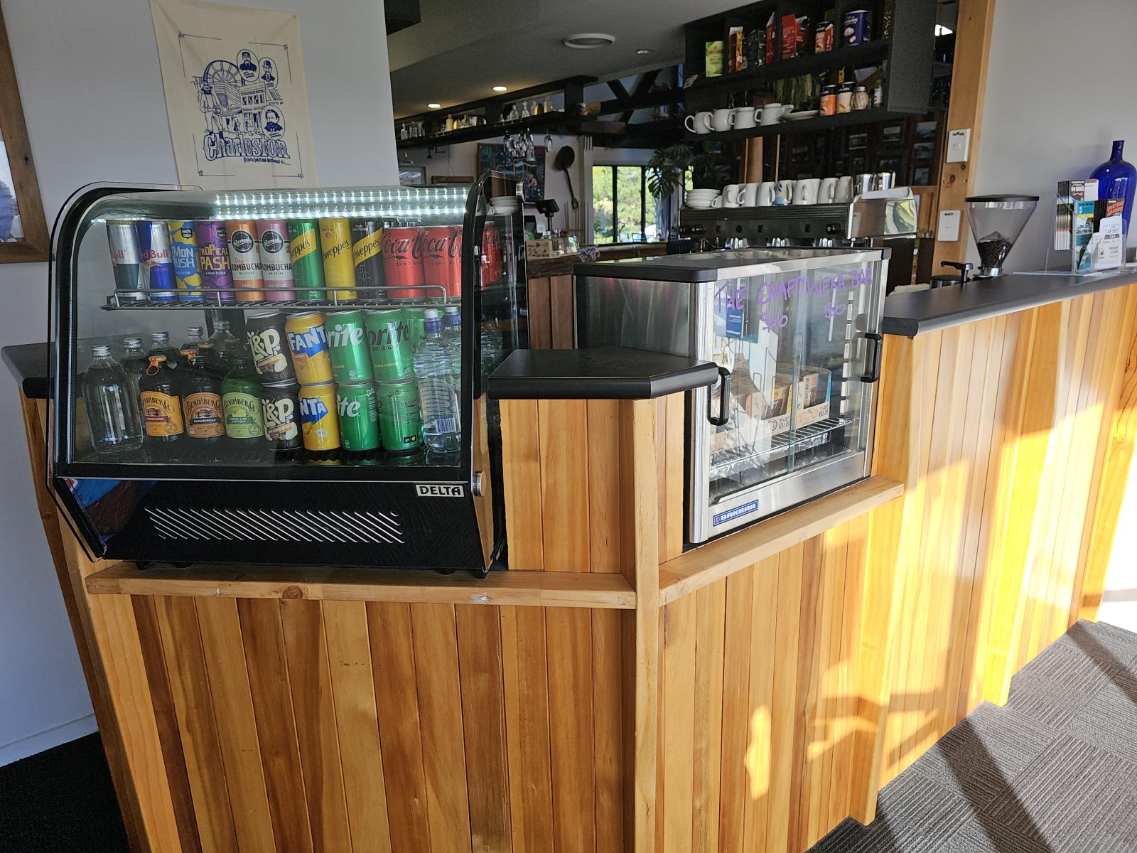 7370 State Highway 6, Charleston