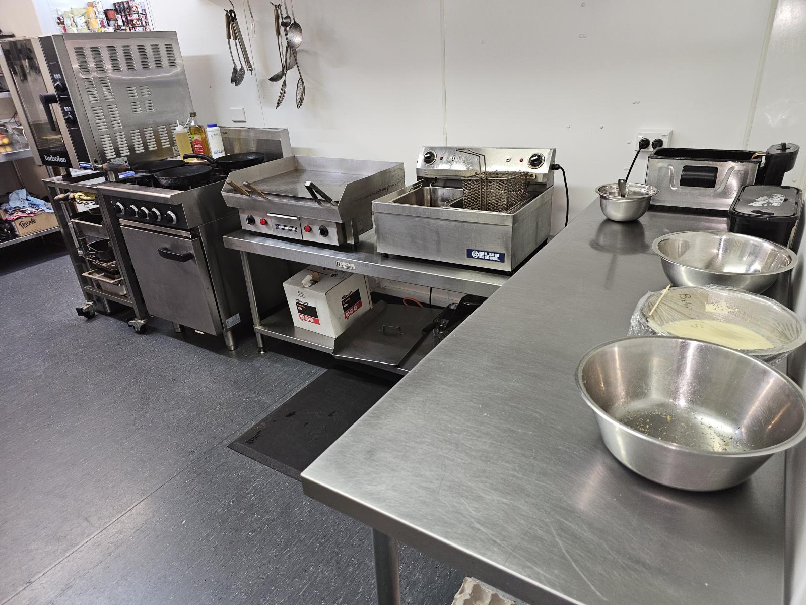 7370 State Highway 6, Charleston