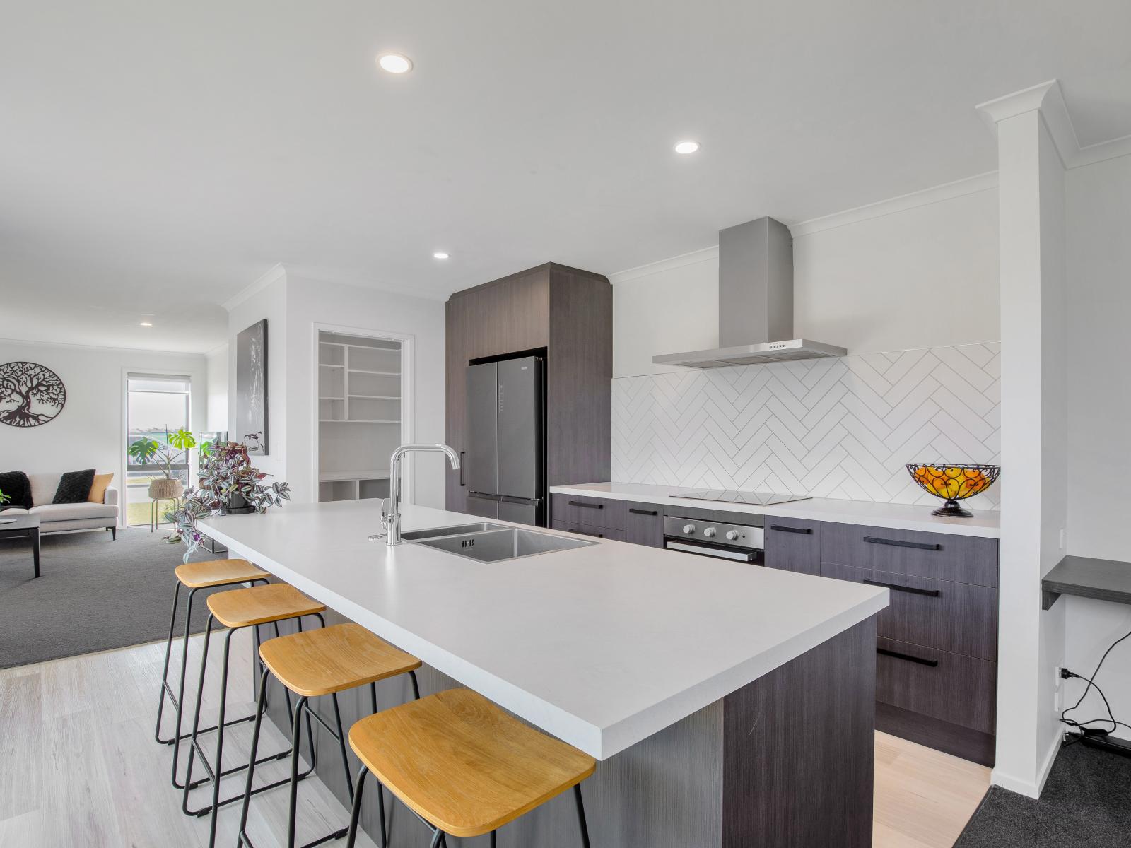 6 Blackbird Way, Rolleston