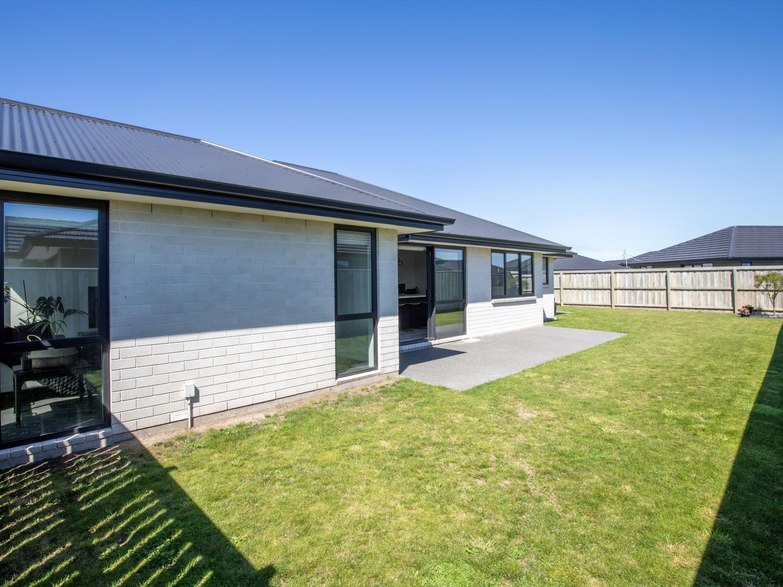 6 Blackbird Way, Rolleston