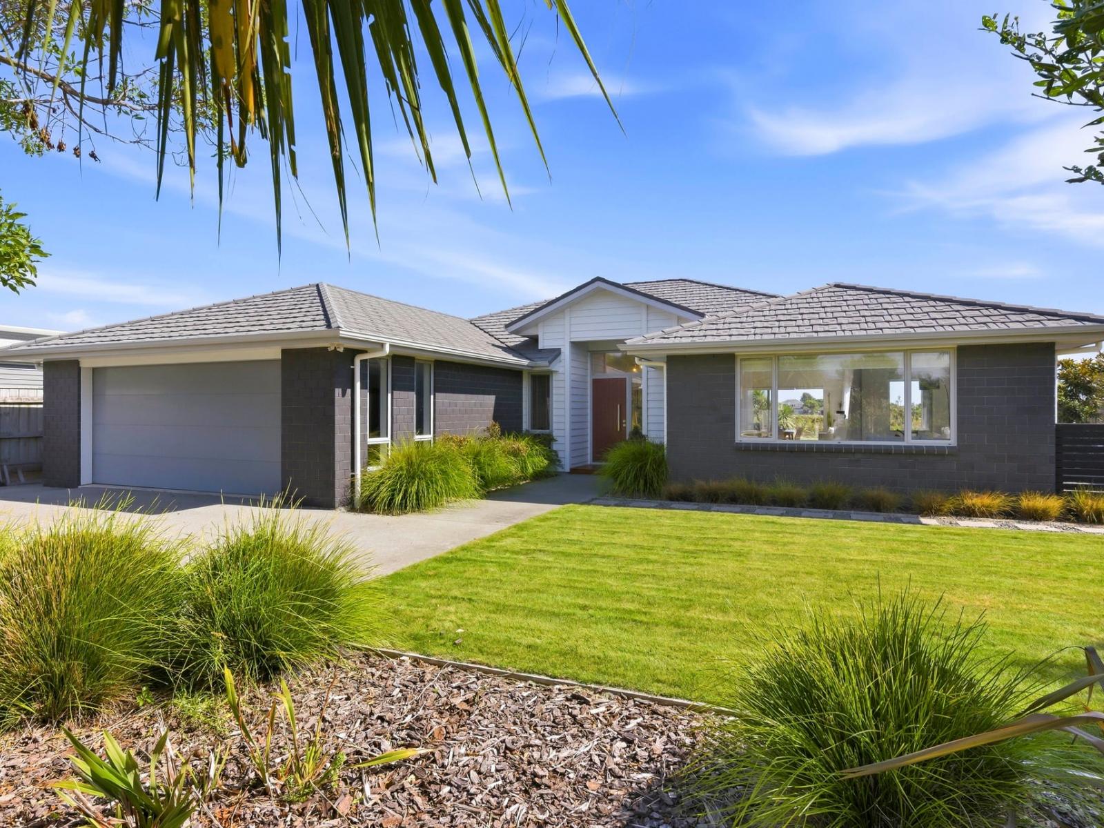 11 Taranui Way, Paraparaumu Beach