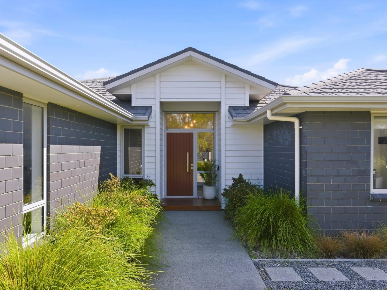 11 Taranui Way, Paraparaumu Beach