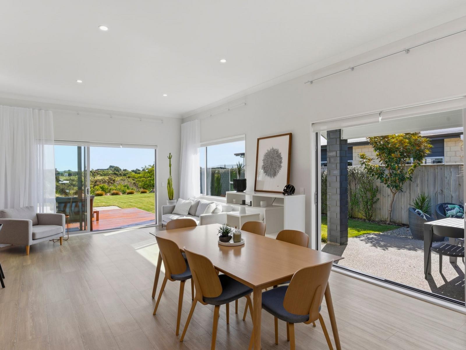 11 Taranui Way, Paraparaumu Beach