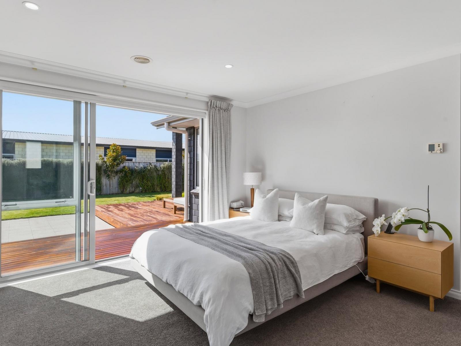 11 Taranui Way, Paraparaumu Beach