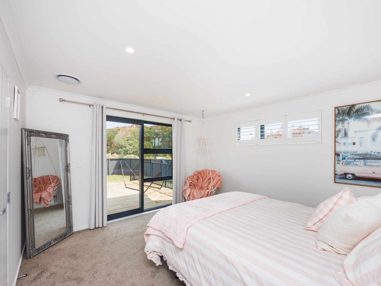52 Hunia Terrace, Himatangi Beach
